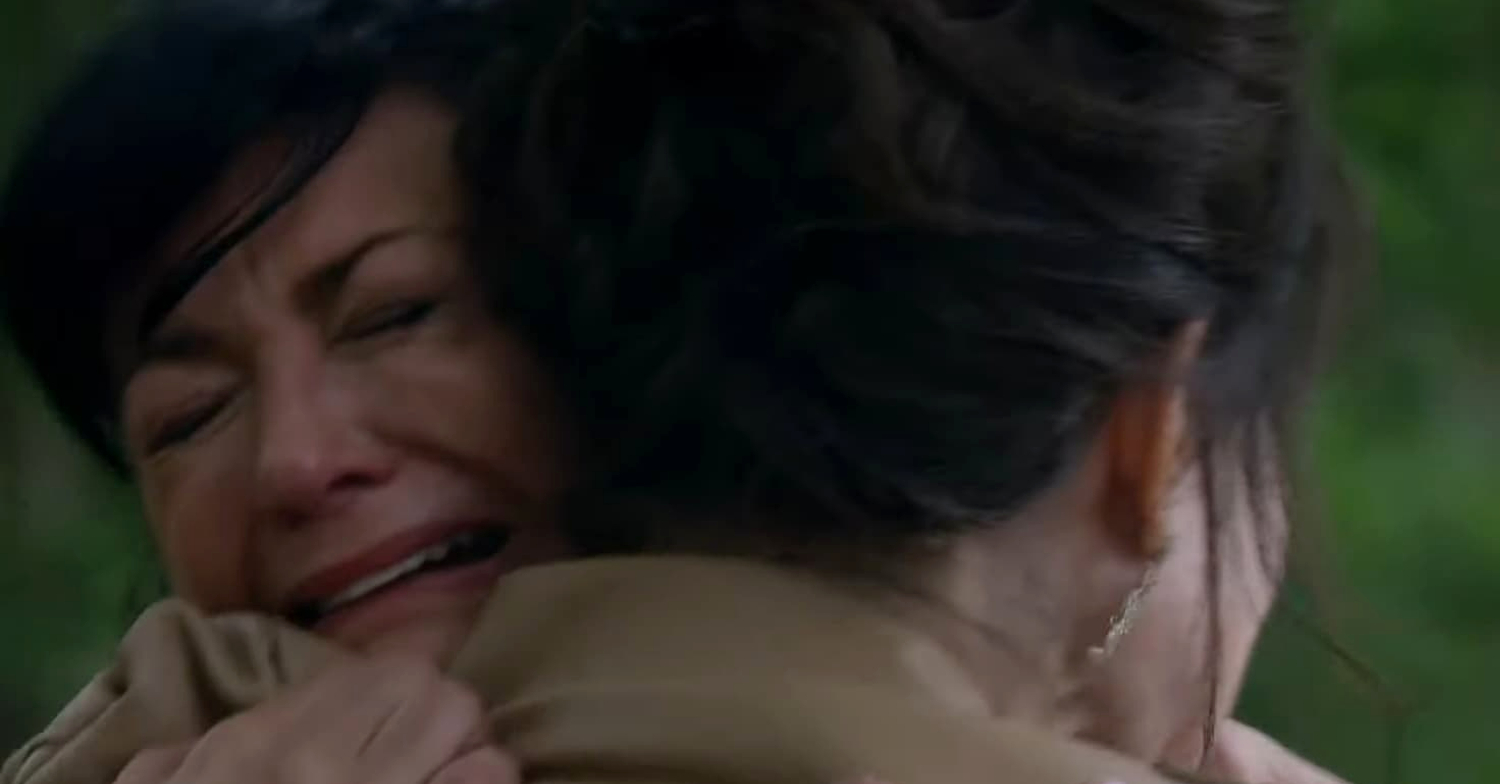 Emmerdale Moira and Faith hug