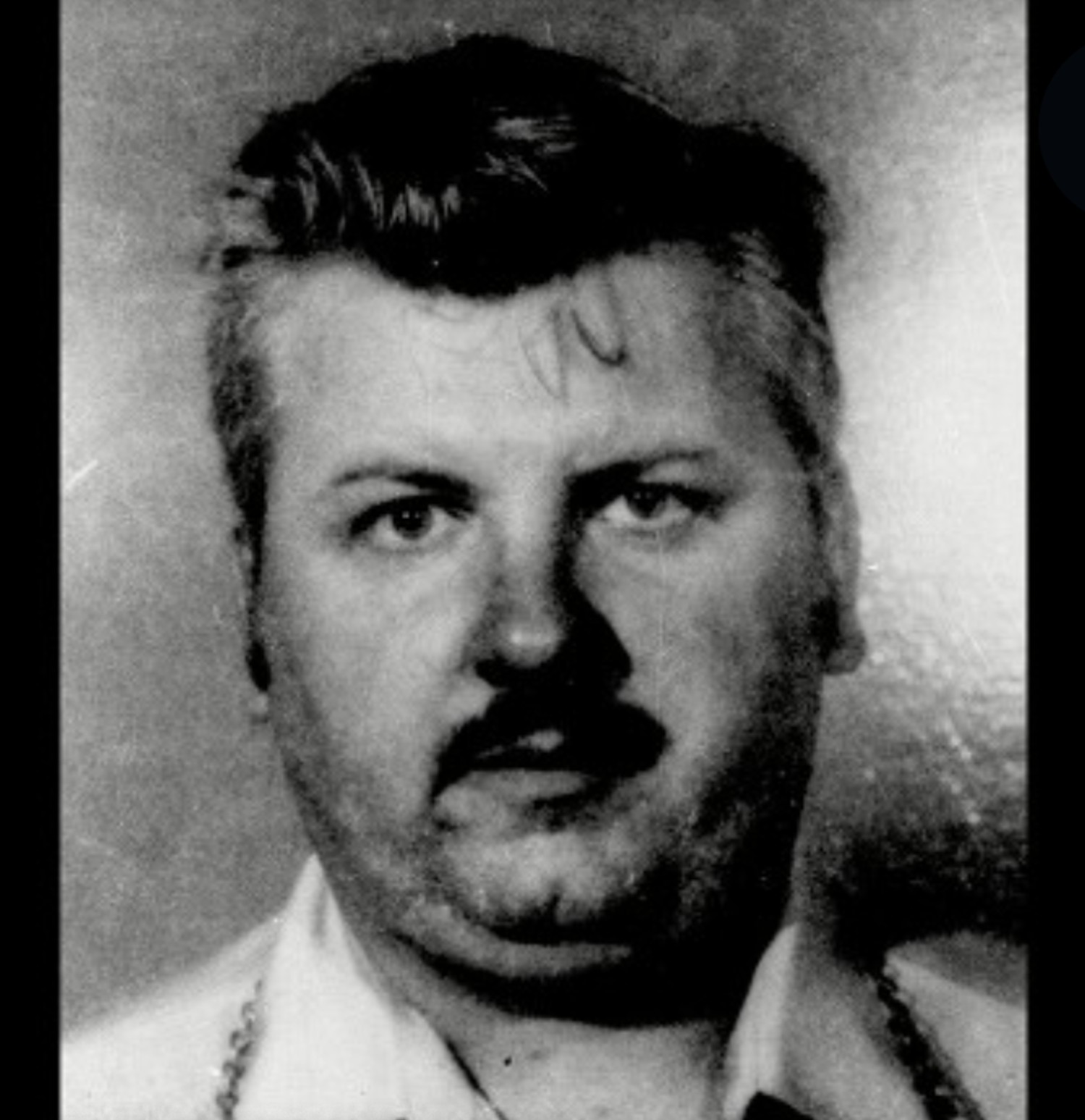 John Wayne Gacy looks menacing in real life photo