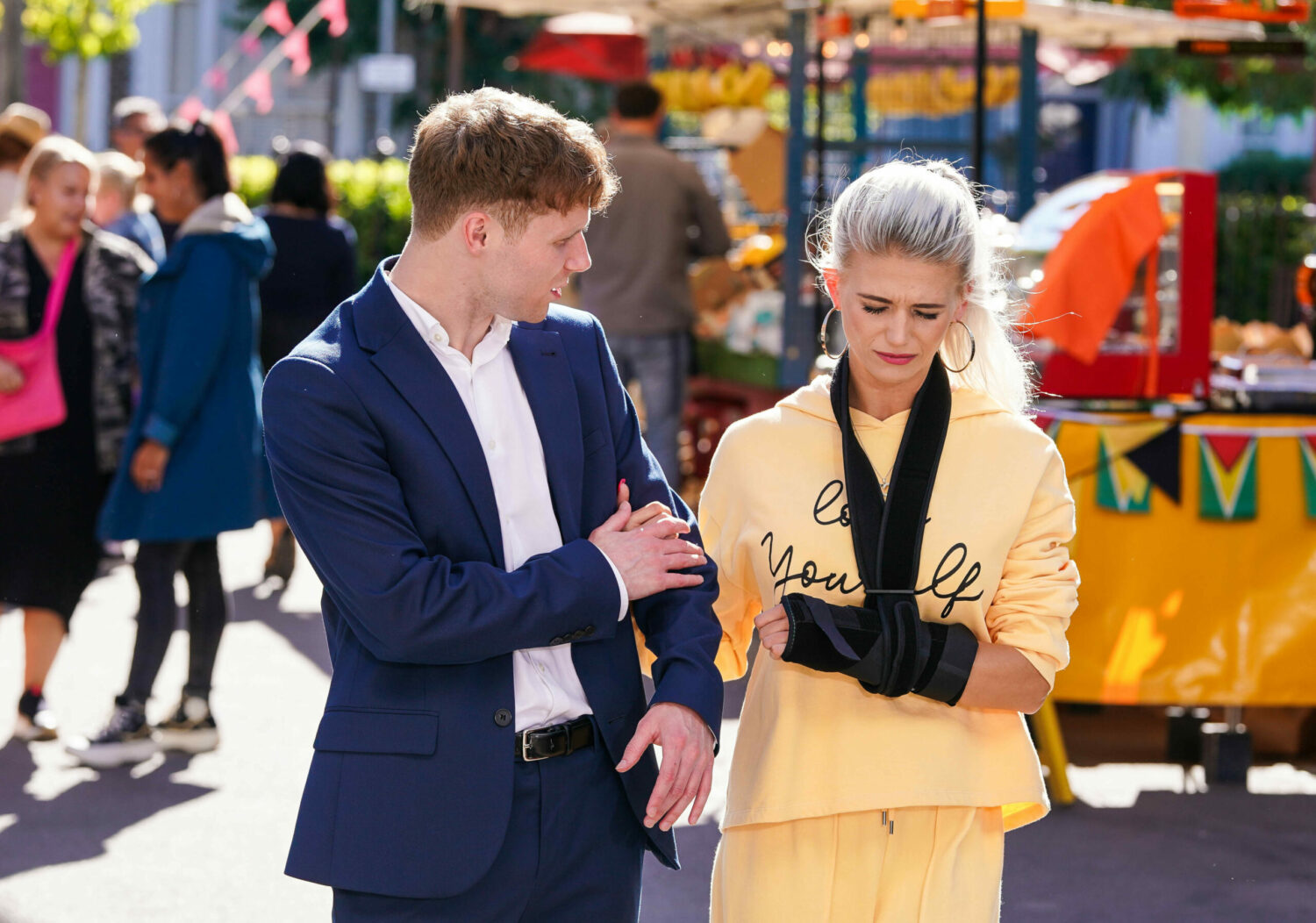Jay and Lola in Emmerdale 