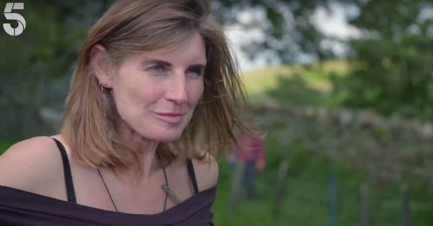 Amanda Owen looks off camera