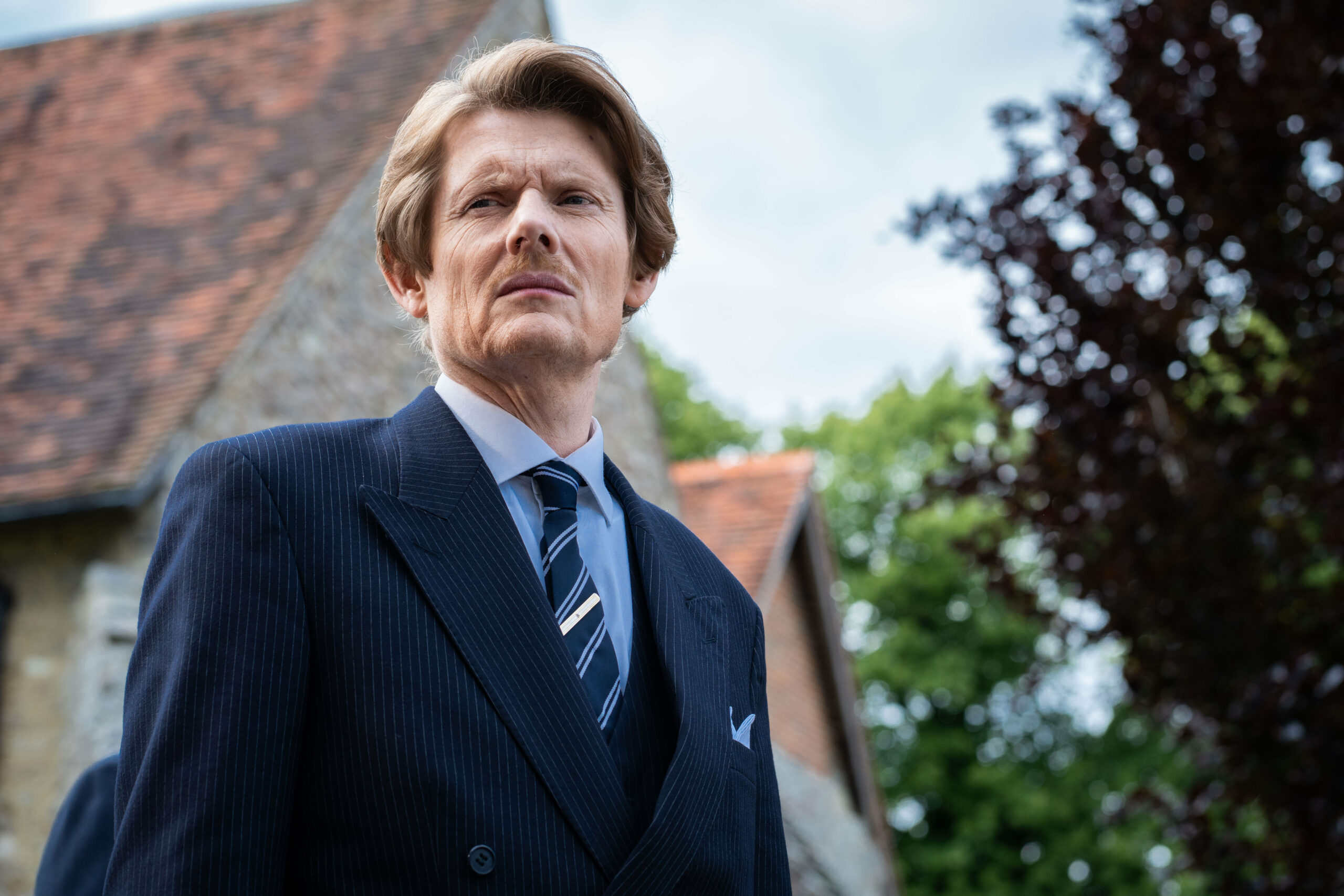 Julian Rhind-Tutt frowning in The Larkins