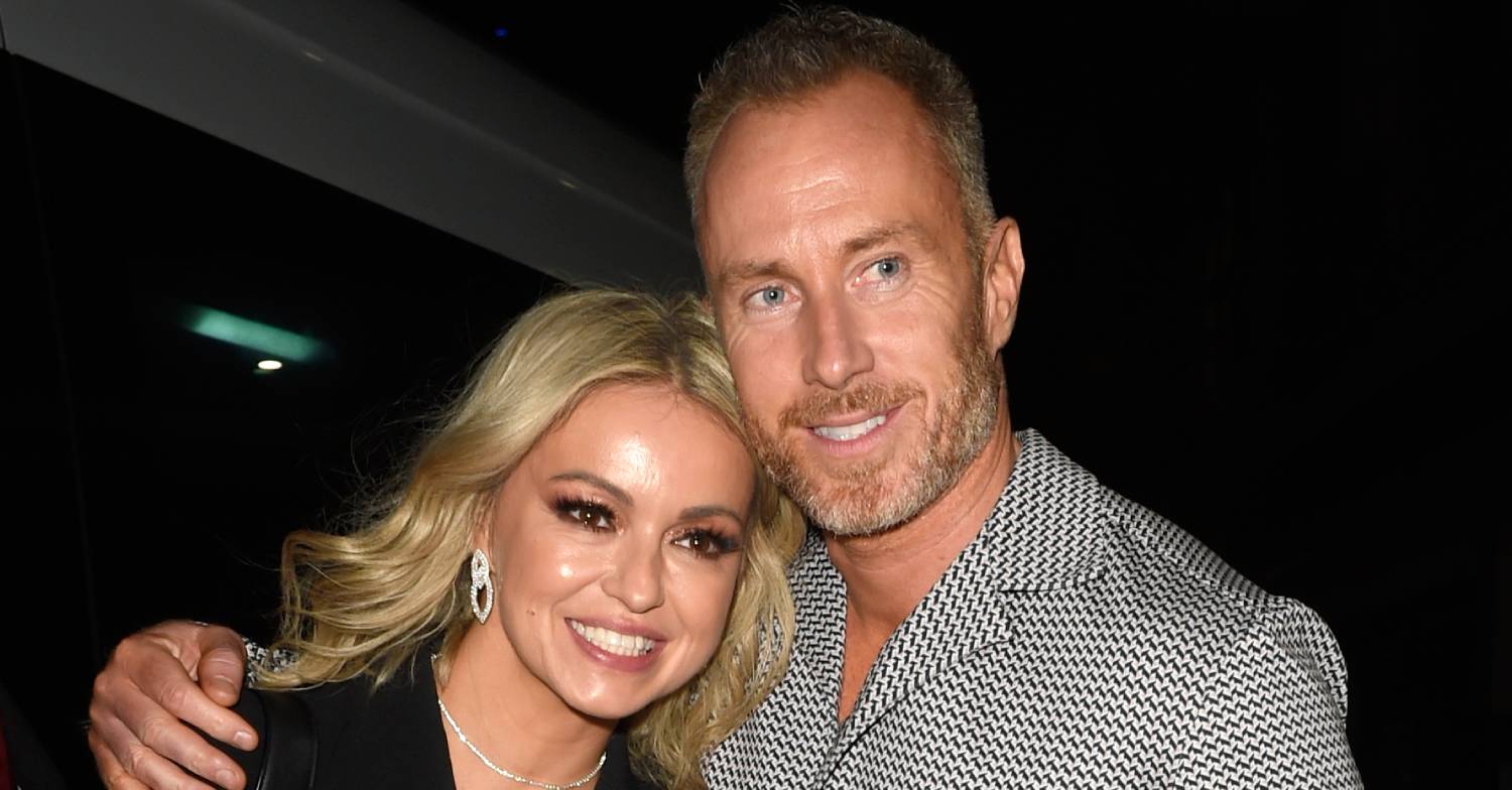 James Jordan hugs Ola Jordan