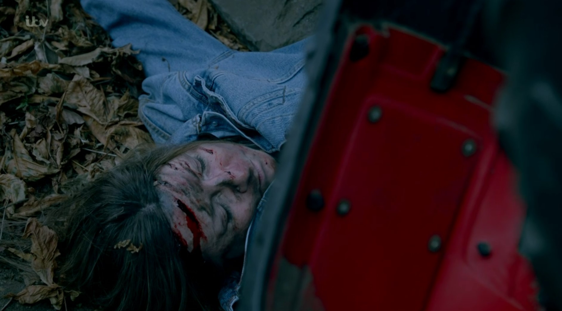 Emmerdale Harriet is trapped 