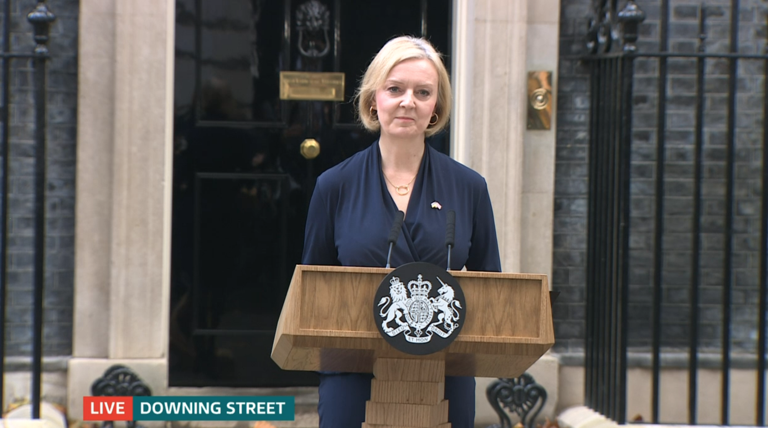 Liz Truss making a statement outside Downing Street