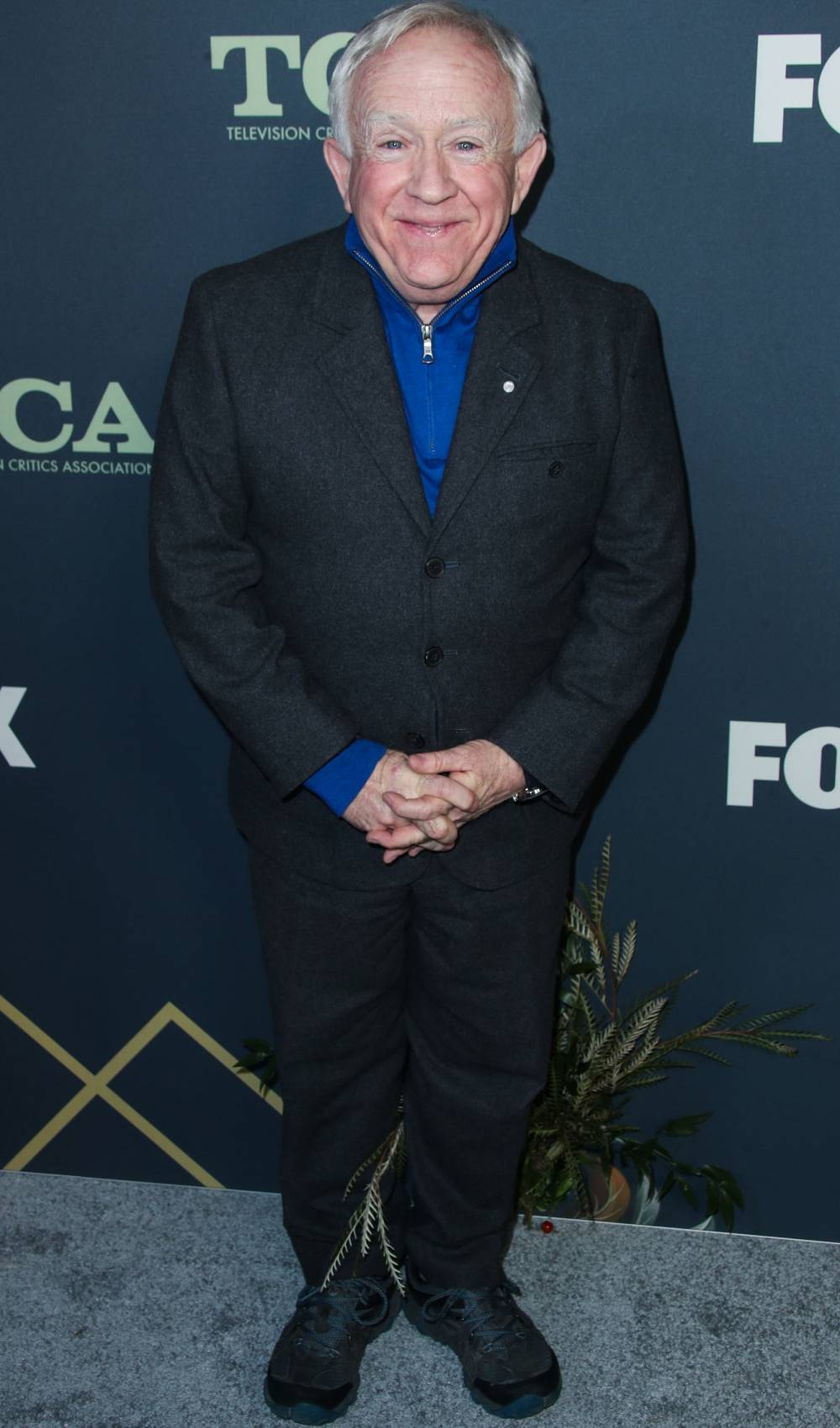 Leslie Jordan smiles for cameras