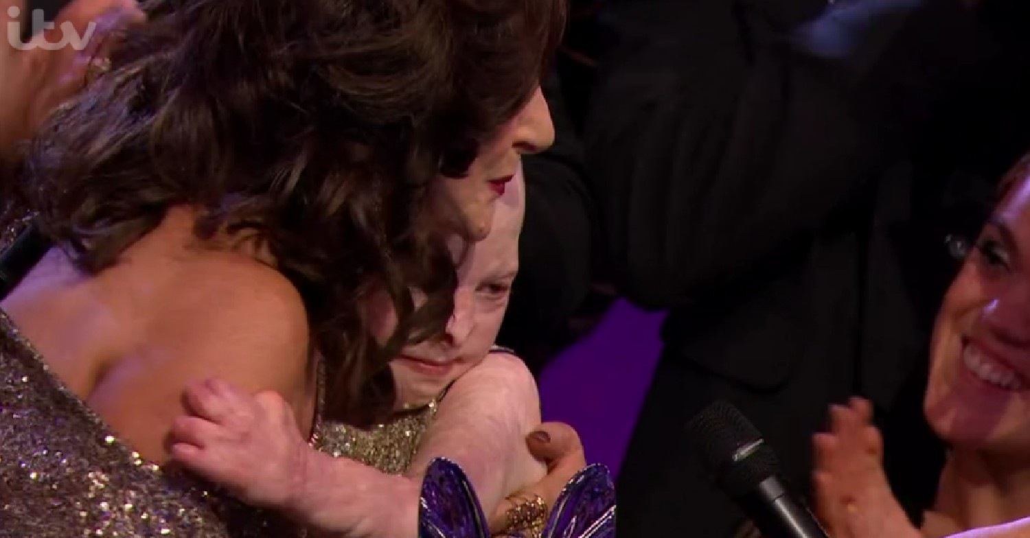 Shirley Ballas hugs Elizabeth at Pride of Britain 2022