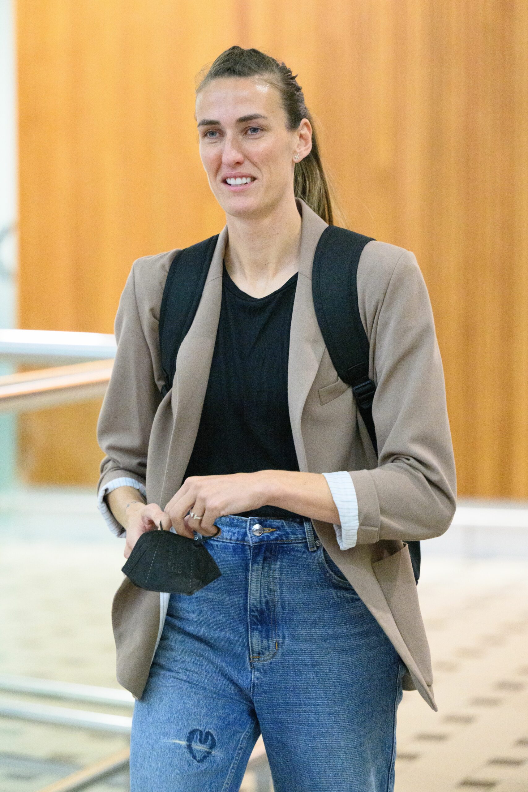 I'm A Celebrity star Jill Scott at the airport in a blazer