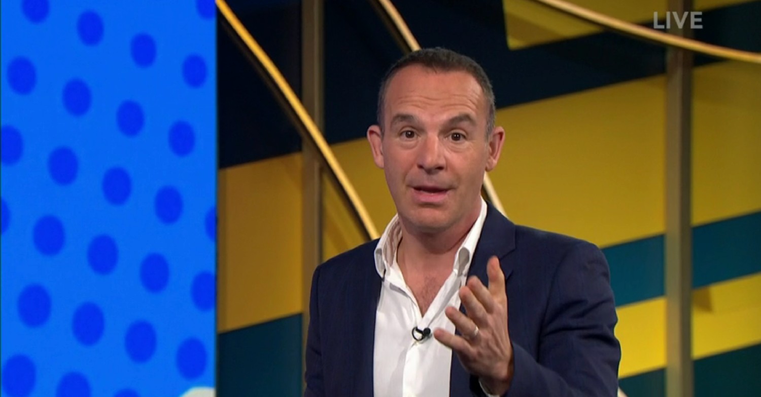 Martin lewis, money saving expert, speaking to camera 