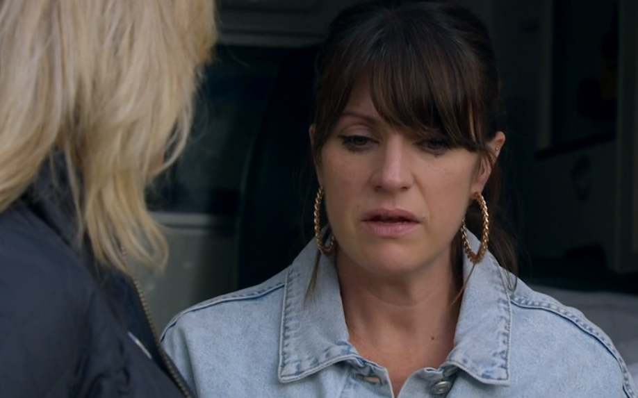 Kerry crying in Emmerdale 