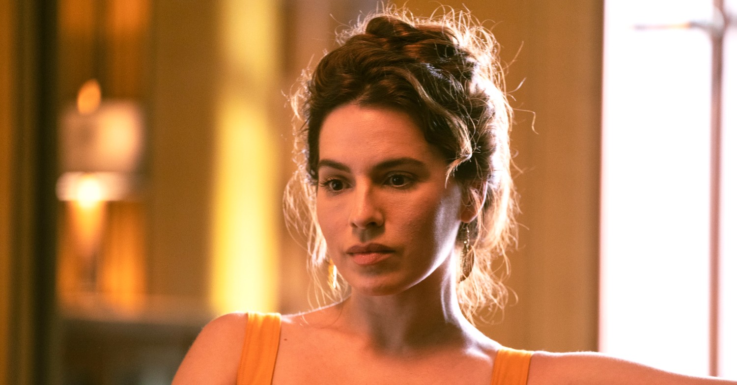 Melia Kreiling plays Amandine 