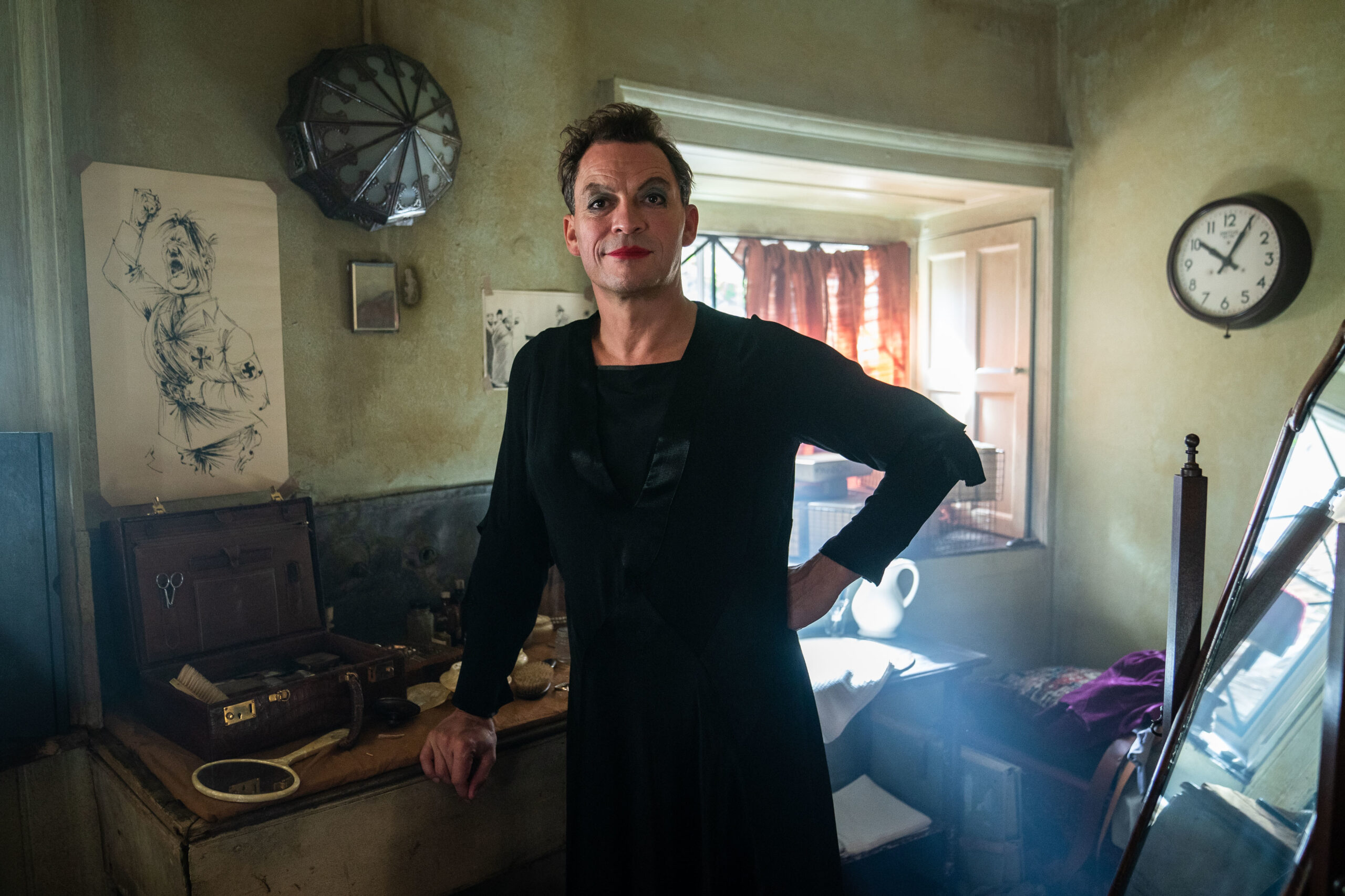 Dominic West wearing a dress in SAS Rogue Heroes