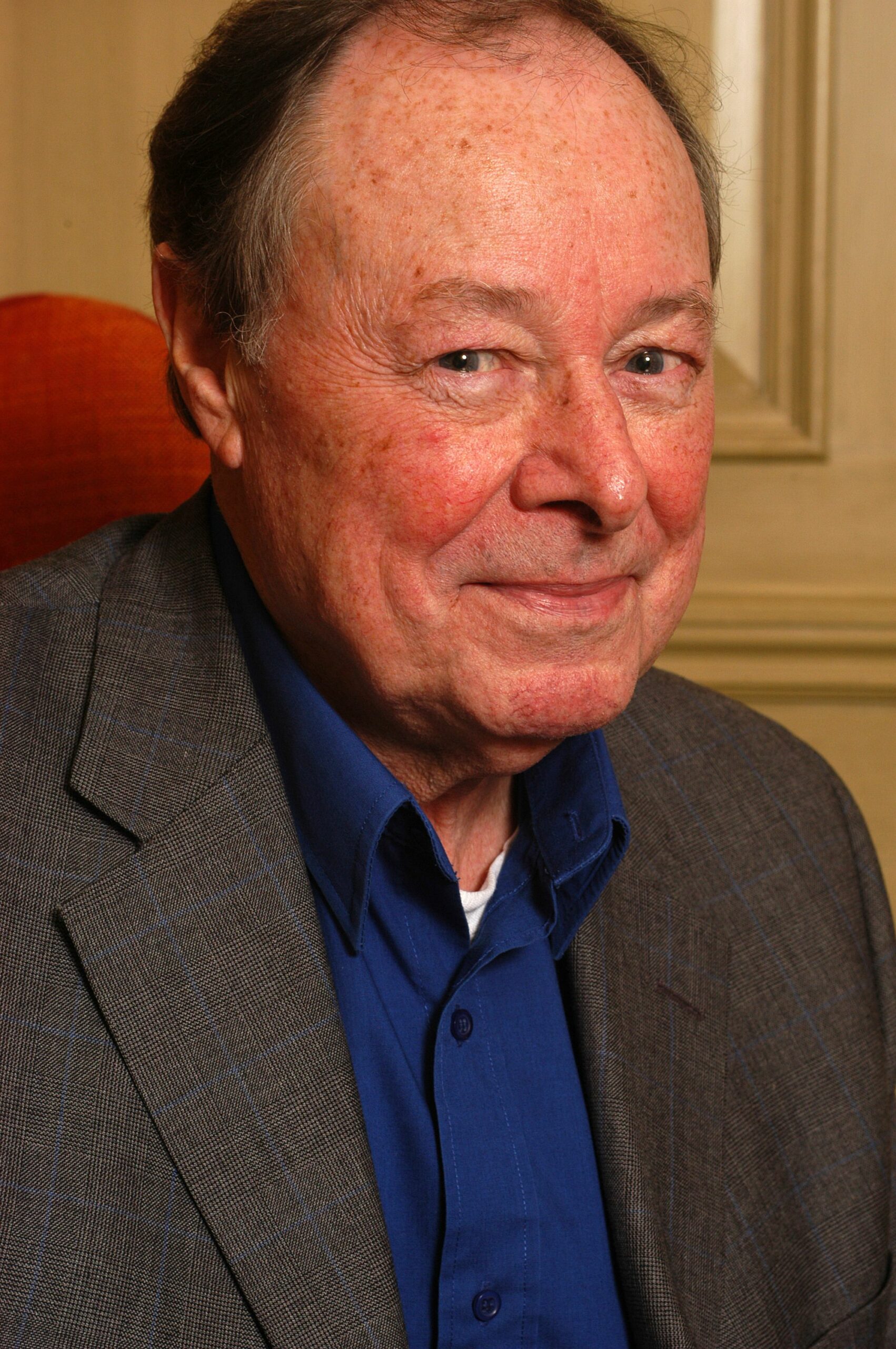 Bill Treacher as Morris in The Bill smiling