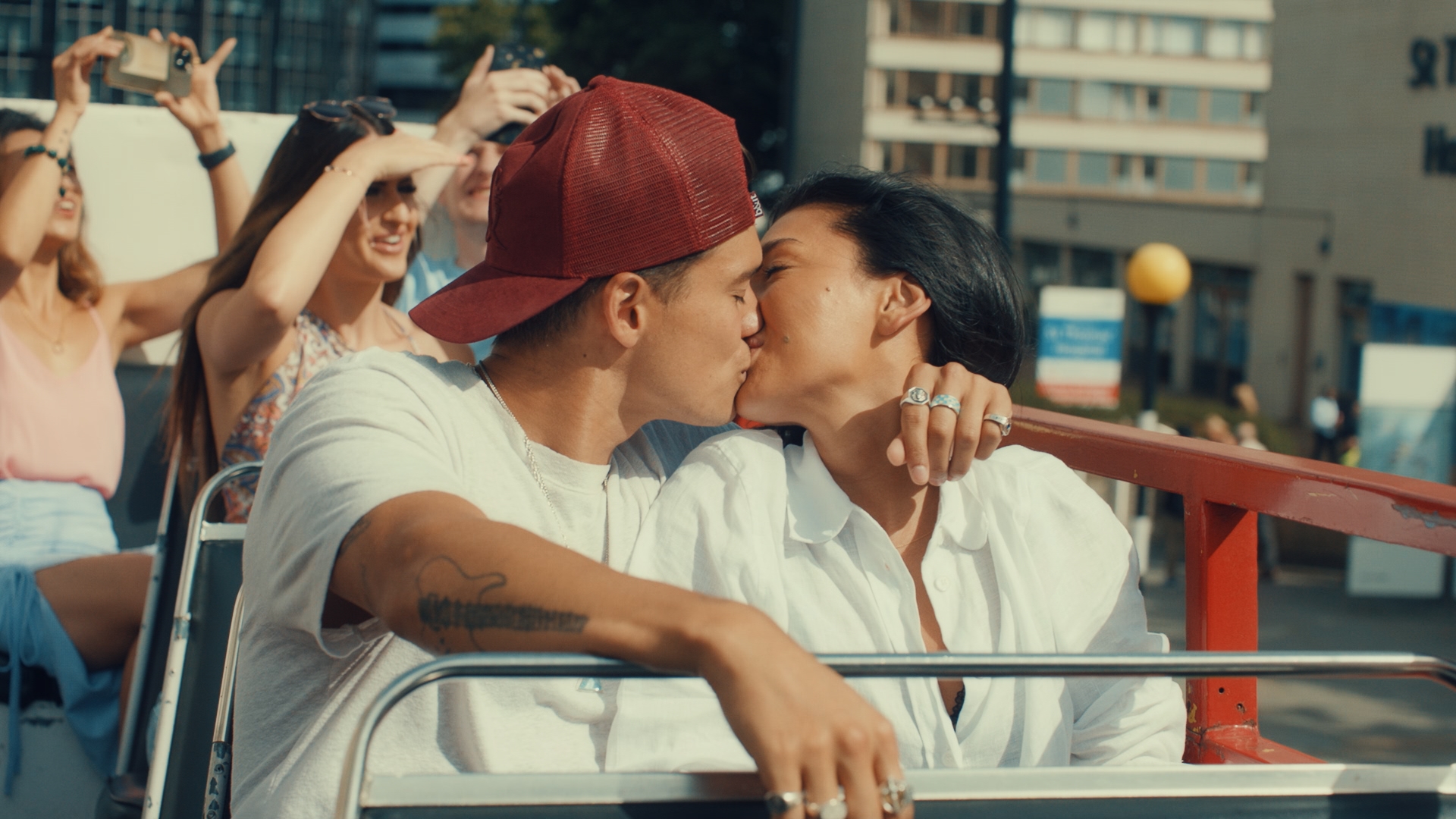 Miles and Ella Ding kissing on Made In Chelsea