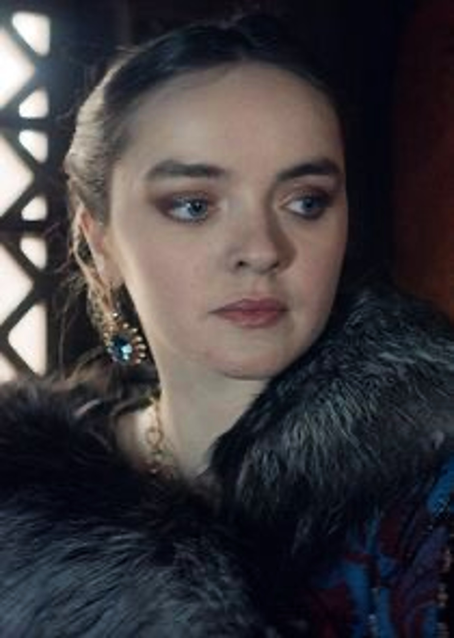 Isobel Laidler looking upset in The Witcher