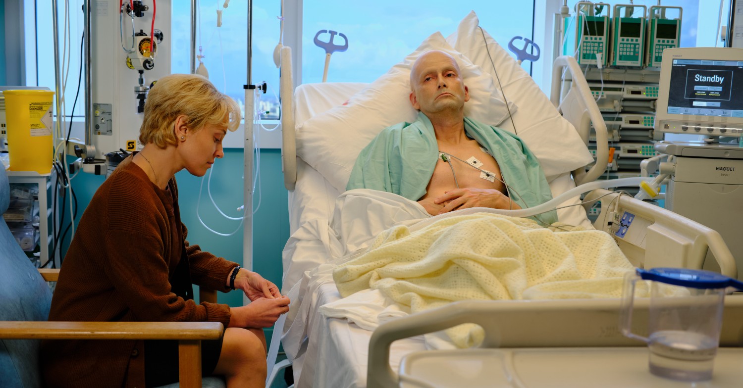 David Tennant as Alexander Litvinenko on his deathbed in the ITVX drama