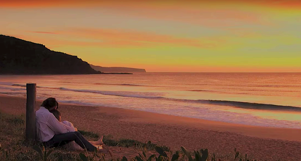 Billie dies on the beach H&A