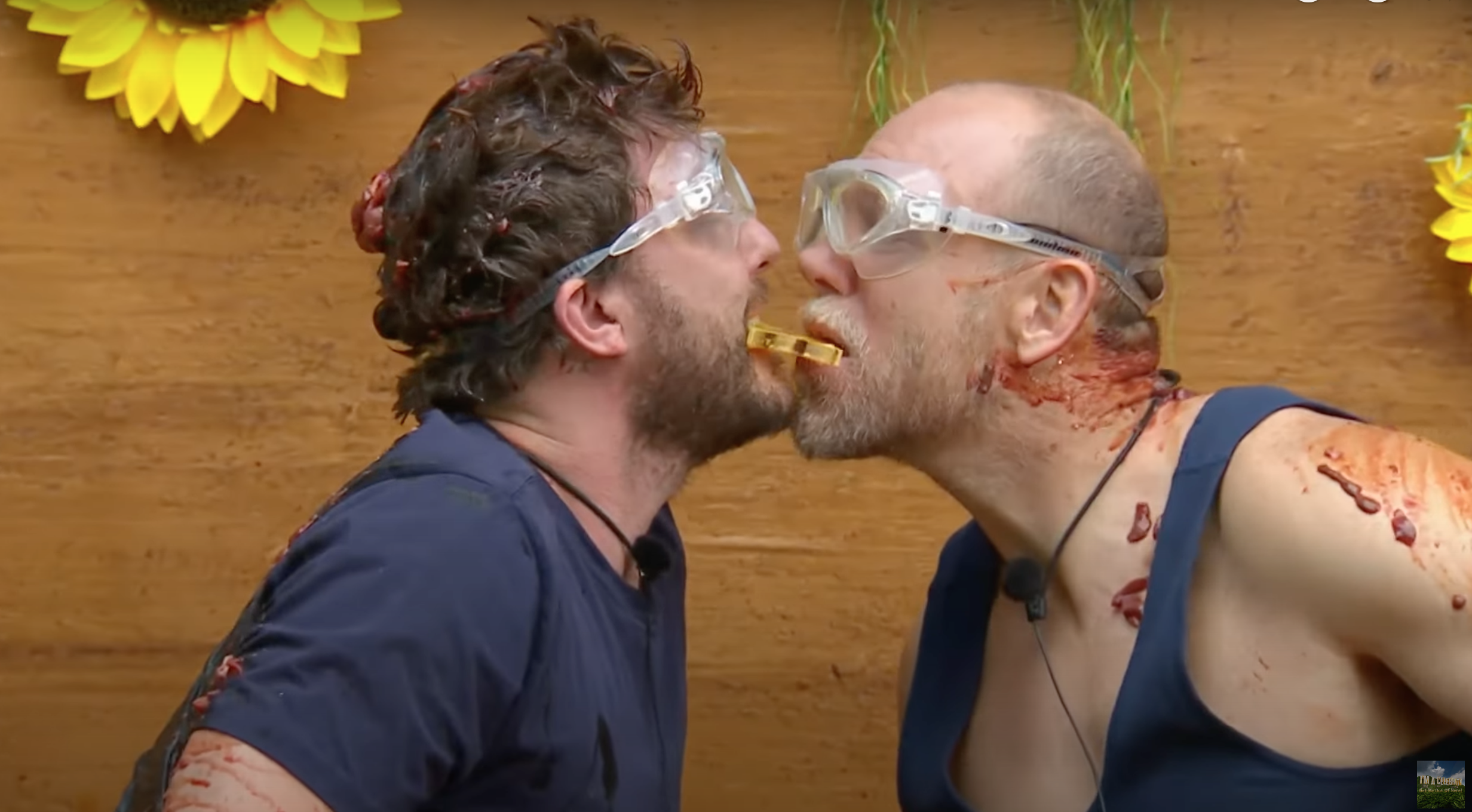 Mike Tindall and Seann covered gunk on I'm A Celebrity