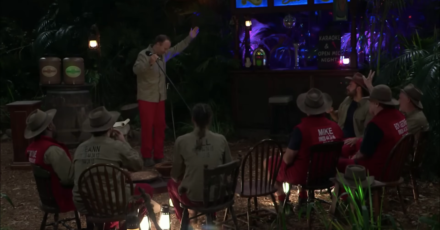 I'm A Celeb stars Karaoke