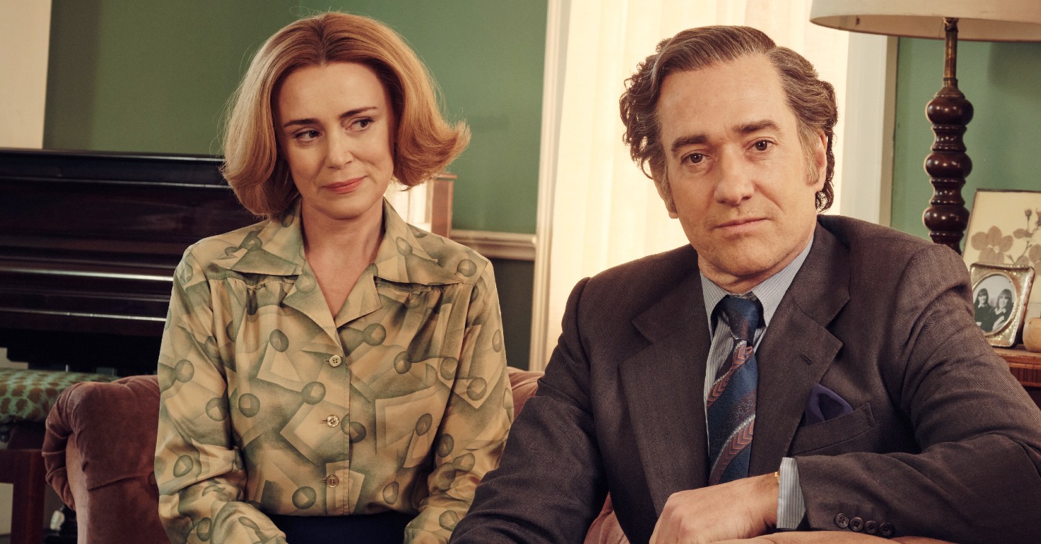 Keeley Hawes and Matthew Macfadyen in character in Stonehouse