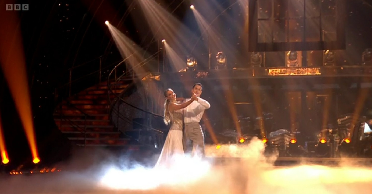 Helen Skelton and Gorka Marquez dancing on Strictly