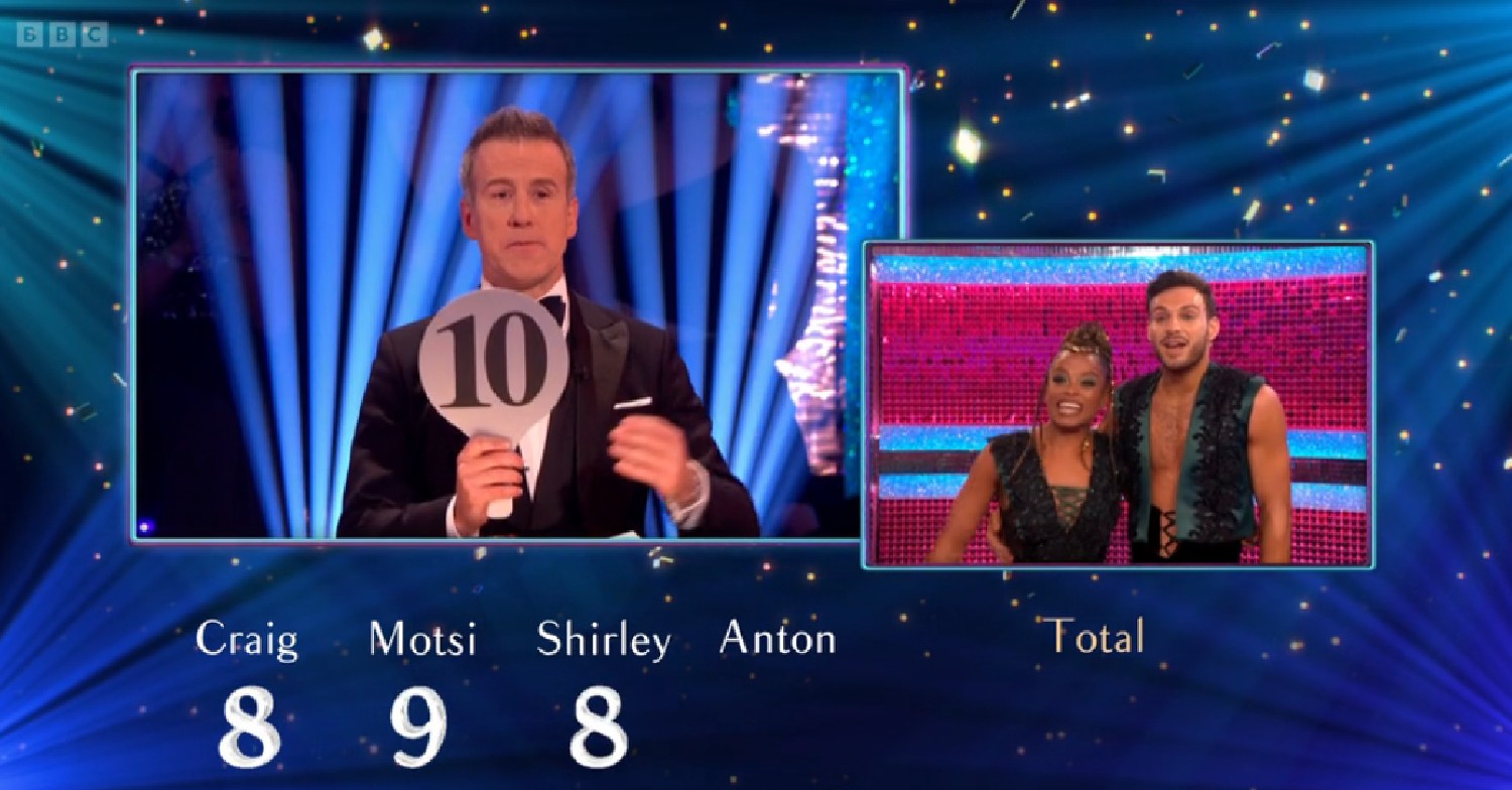 Anton Du Beke giving a score of 10 on Strictly