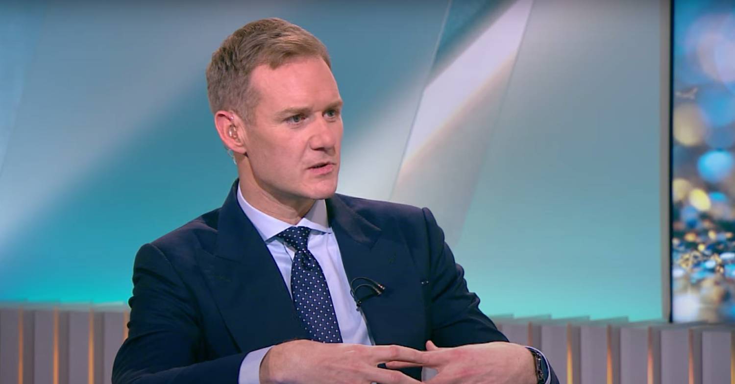 Dan Walker makes his point on 5 News