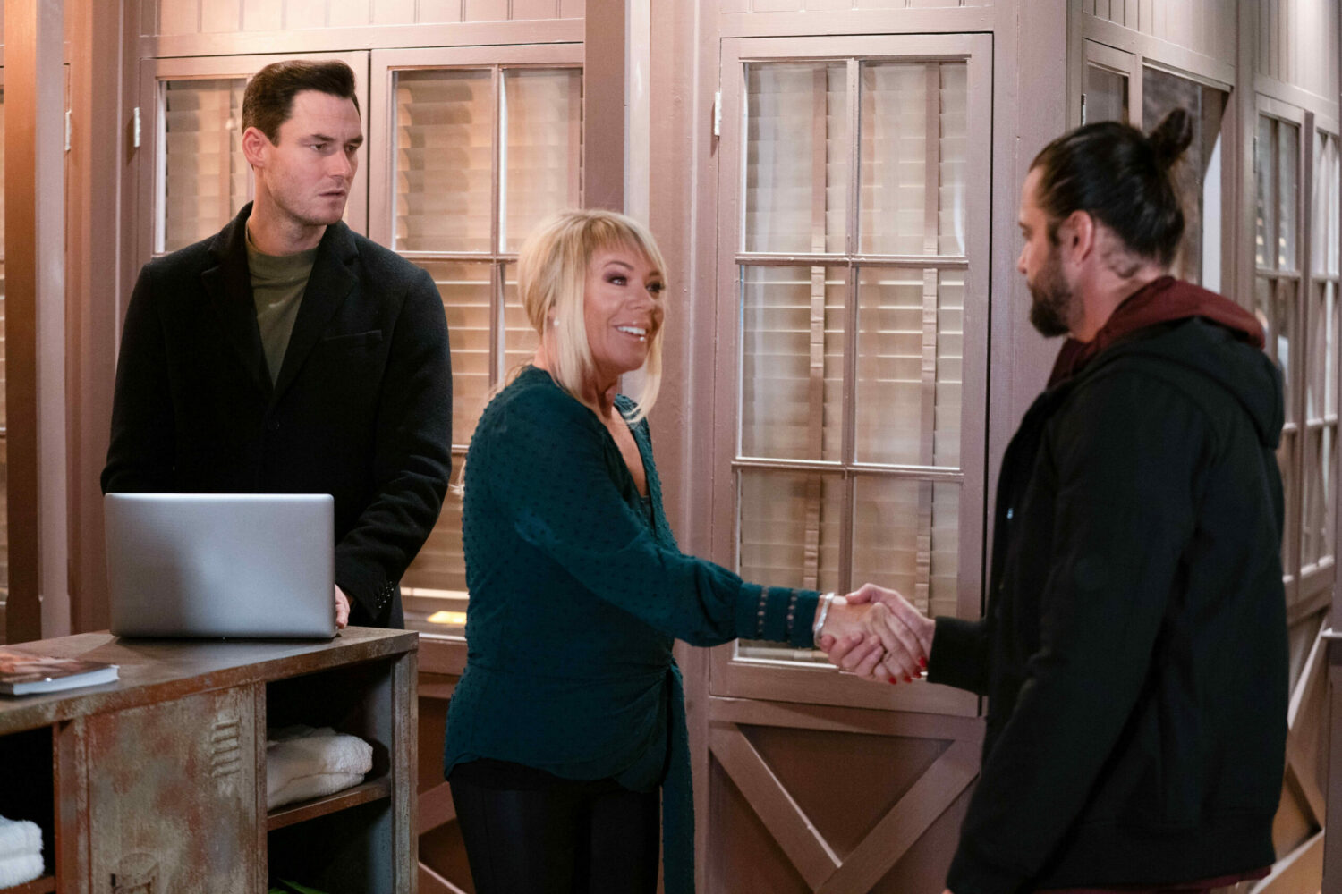 EastEnders' Zack is looking mad as he watches Sharon and Brett shake hands