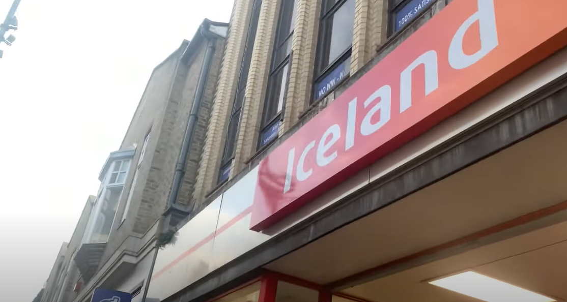 Iceland store front