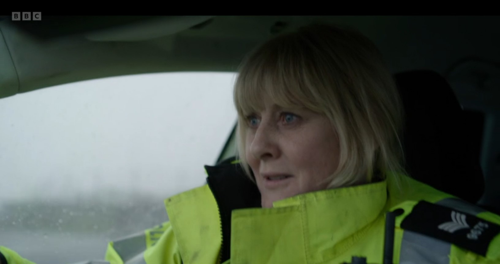Sarah Lancashire driving in Happy Valley series 3