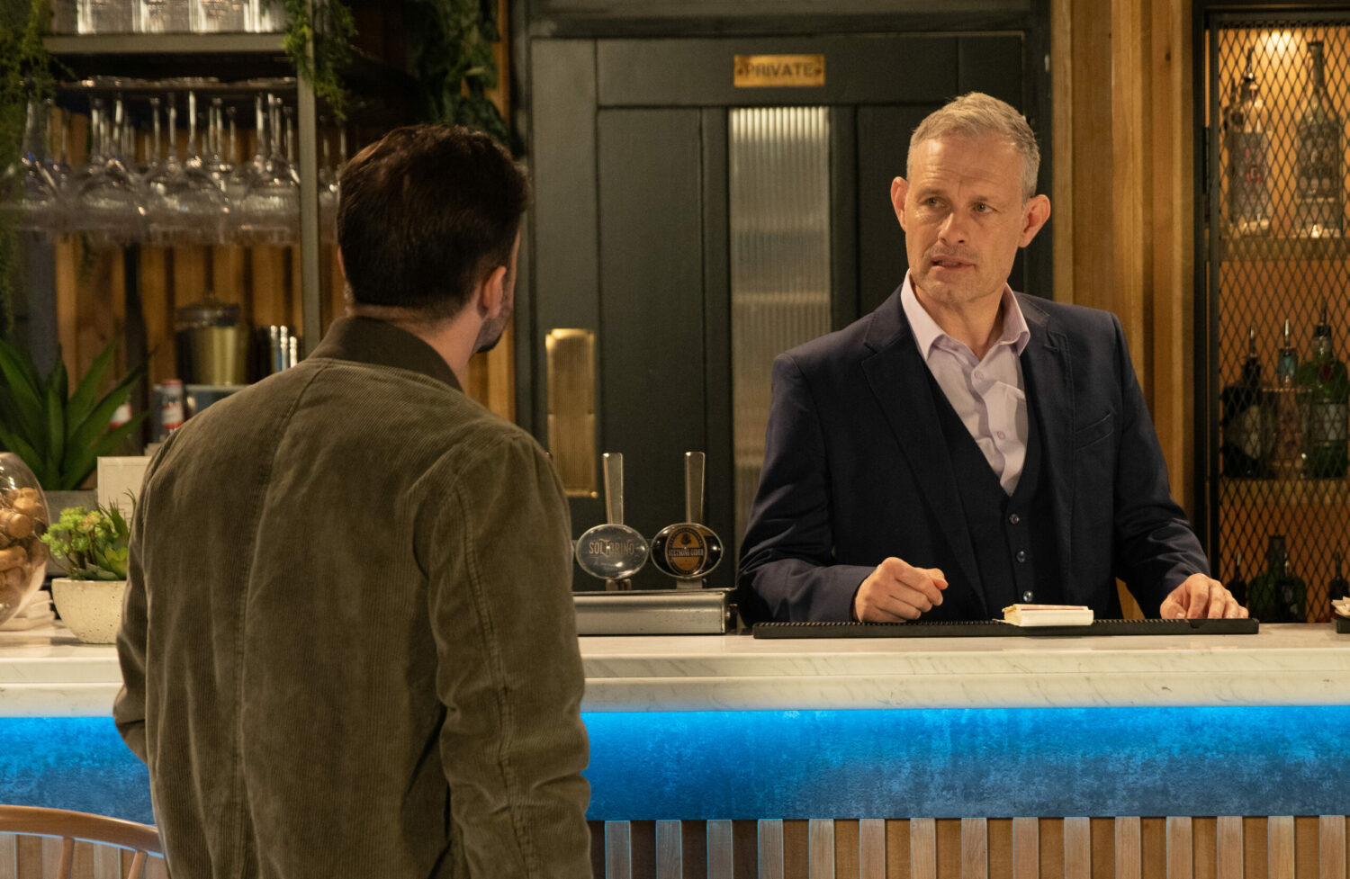 Coronation Street's Nick is looking at Damon with fear at The Bistro