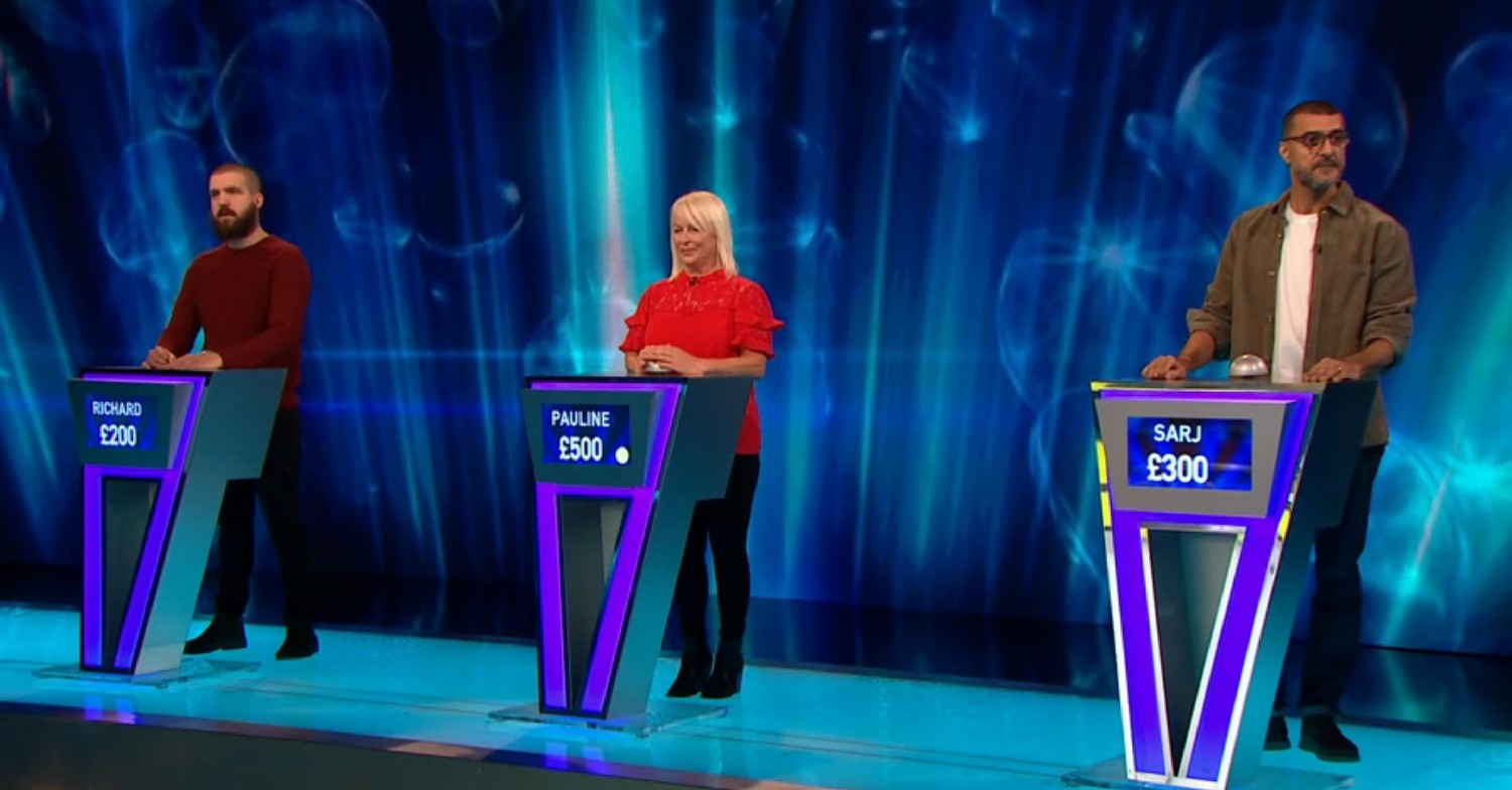 Pauline and other contestants on Tipping Point 