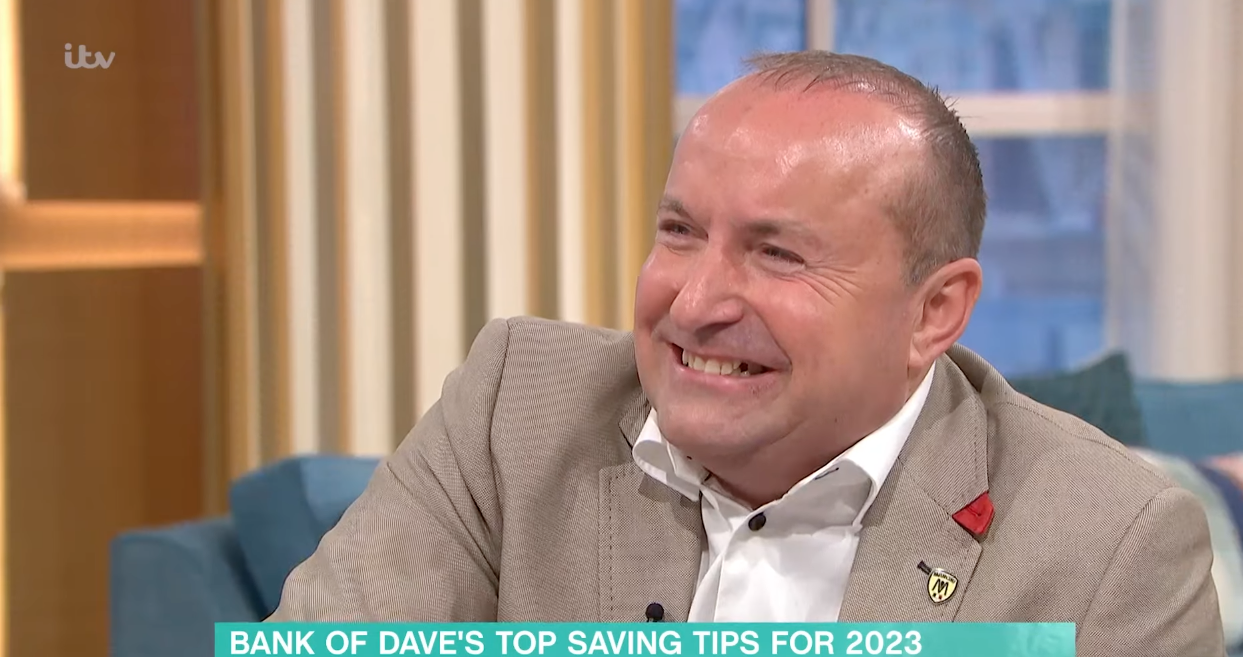Bank of Dave smiling and looking hot on This Morning today