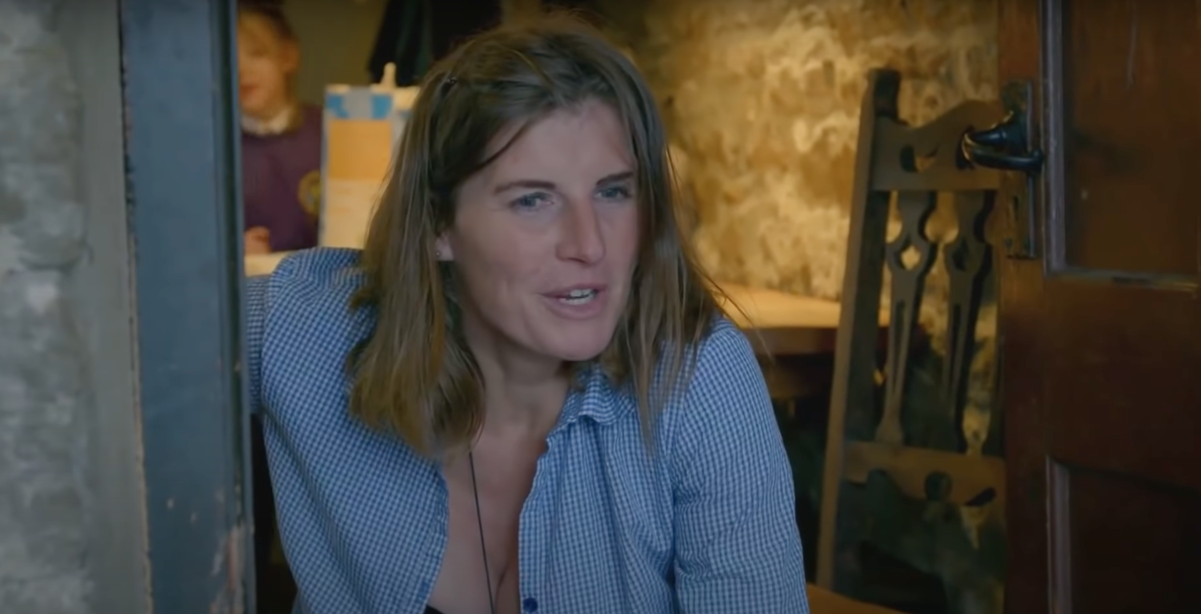 Amanda Owen at her Yorkshire farm speaking to her kids