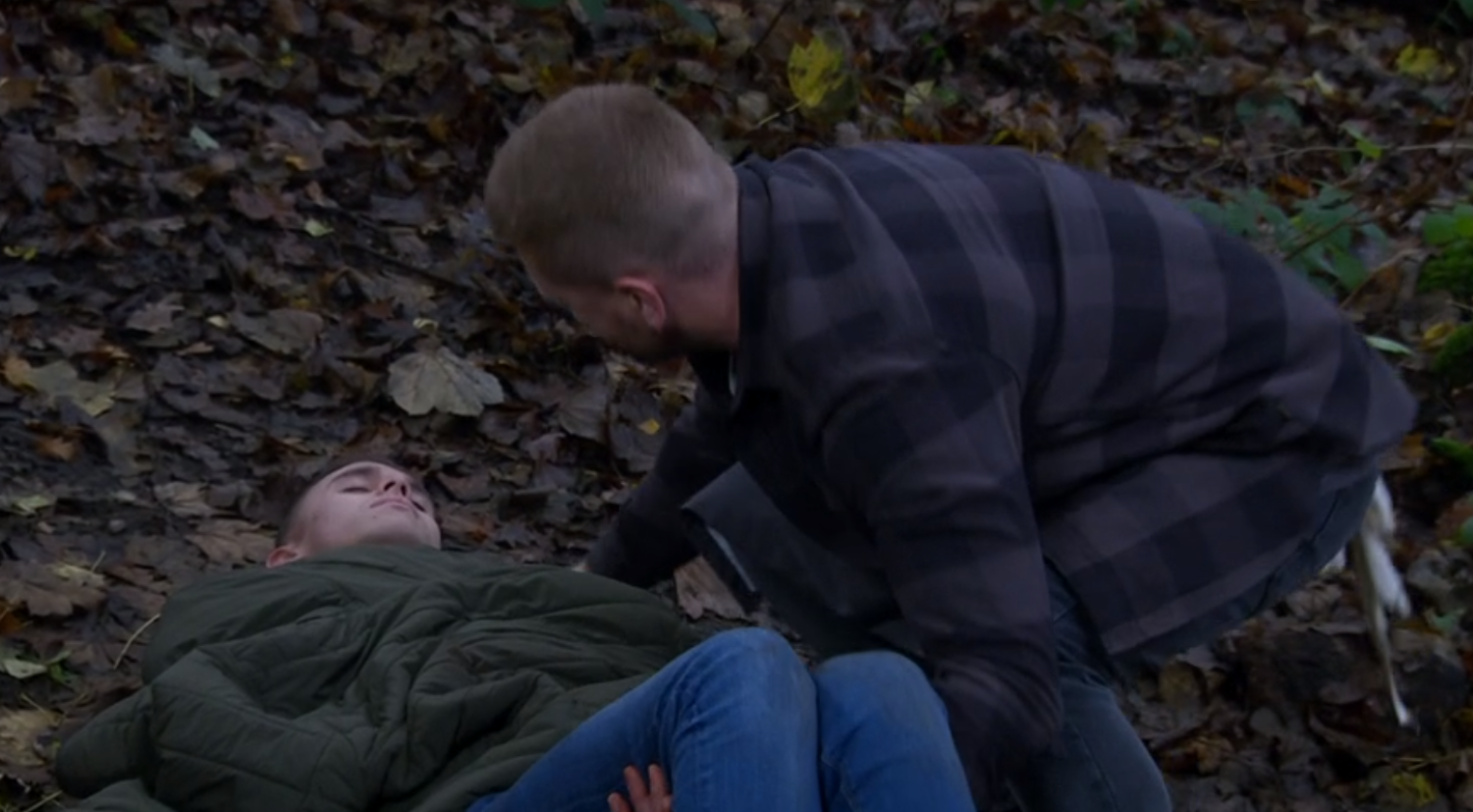 Jacob was stabbed and left for dead by Leyla's drug dealer Callum on Emmerdale (Credit: ITV)