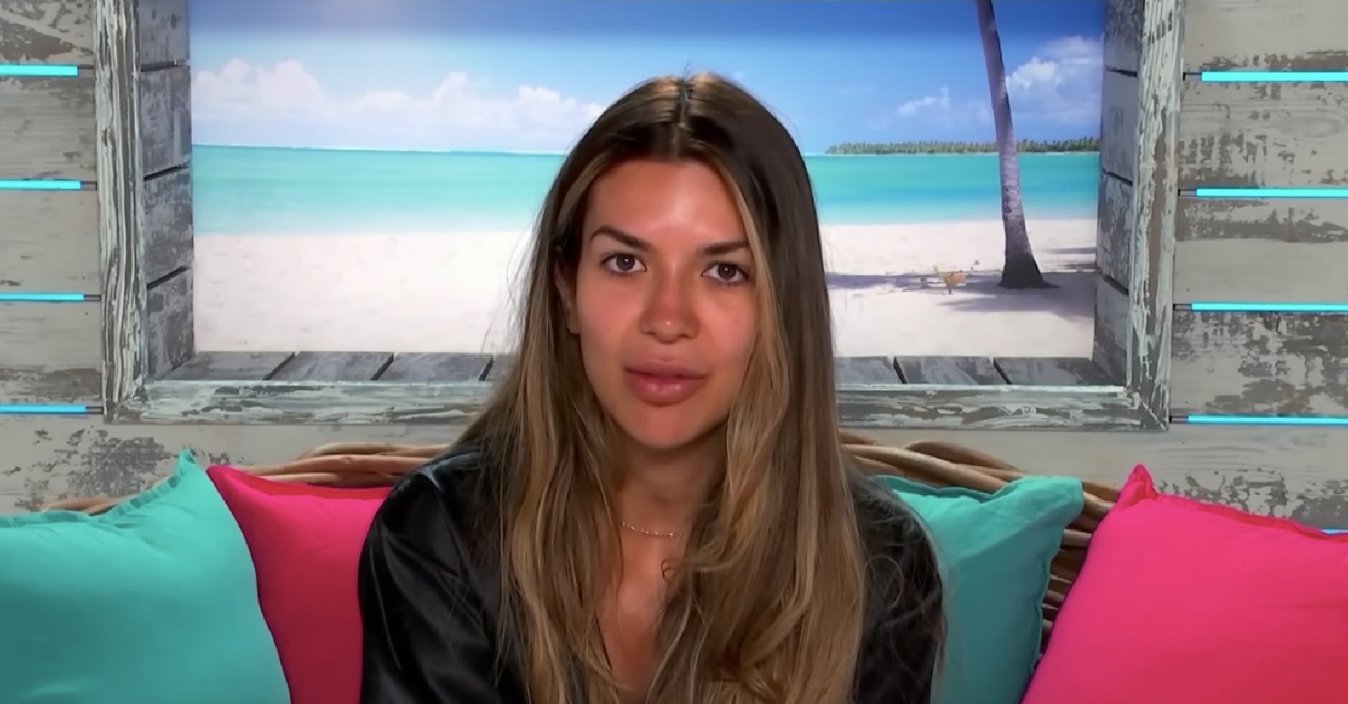 Ekin-Su C�lc�lo?lu on Love Island