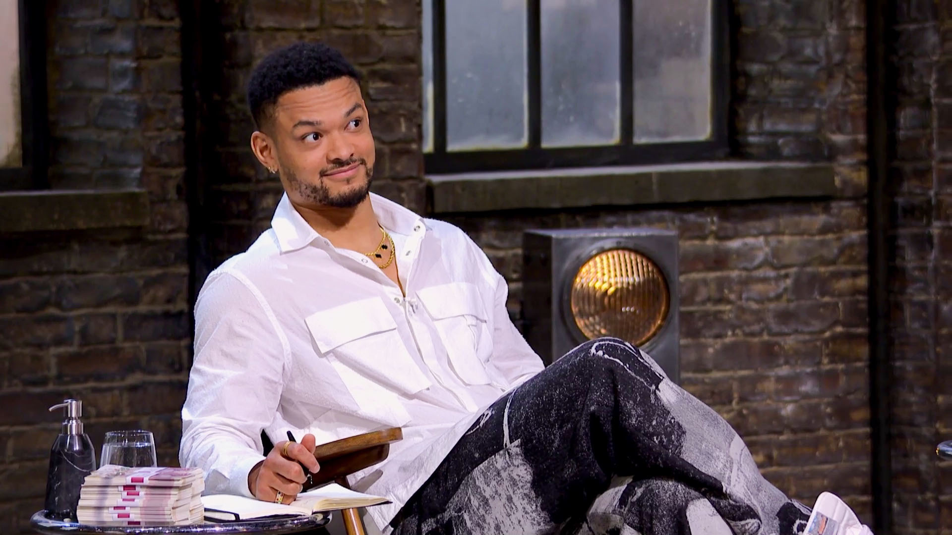 Steven Bartlett looking shocked in Dragons' Den