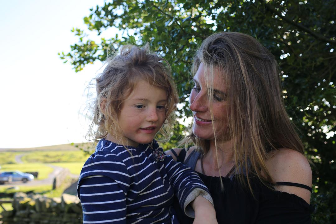 Amanda Owen holds daughter Nancy in Our Yorkshire Farm
