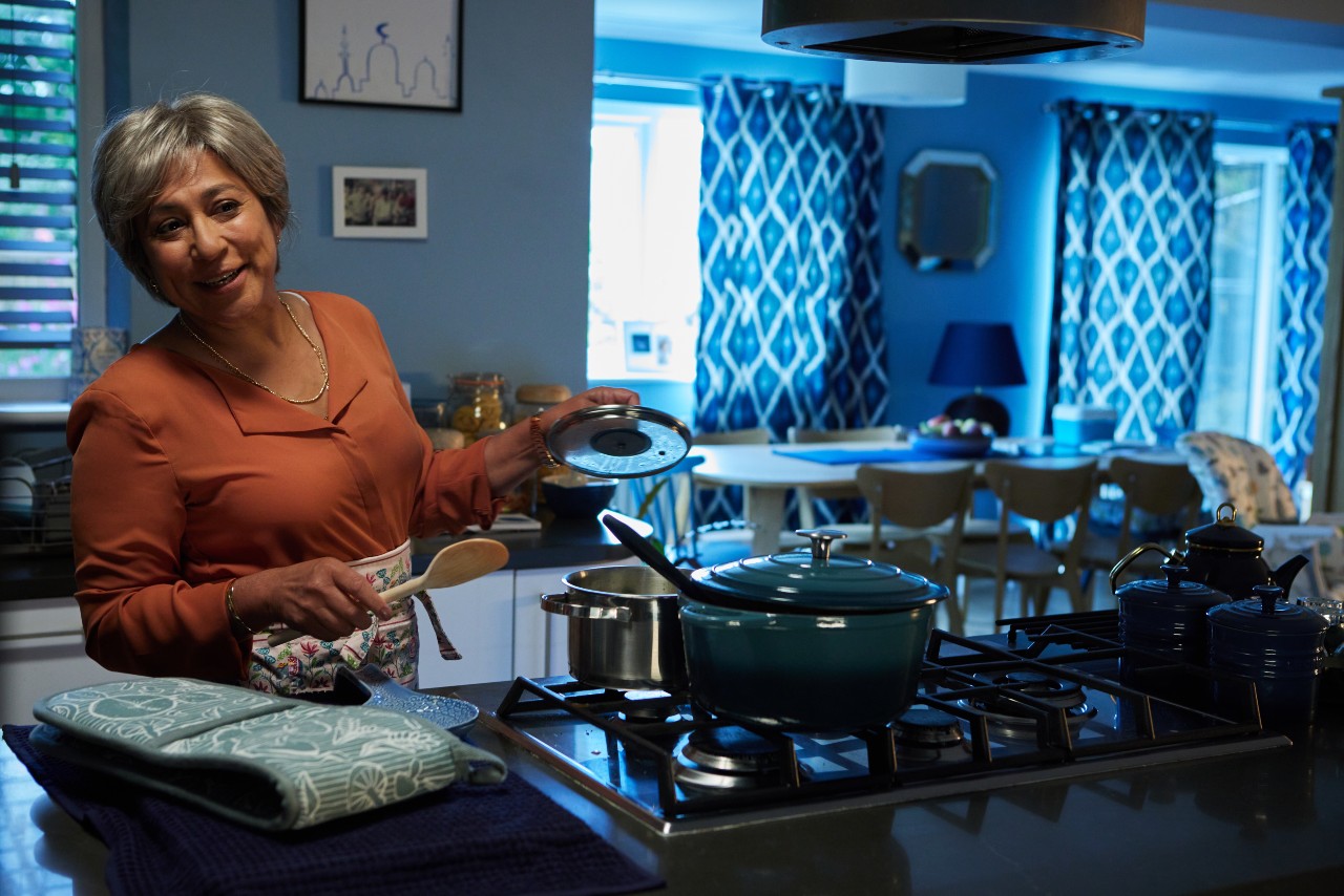 Sania Masoom smiles at Maryam in Maternal