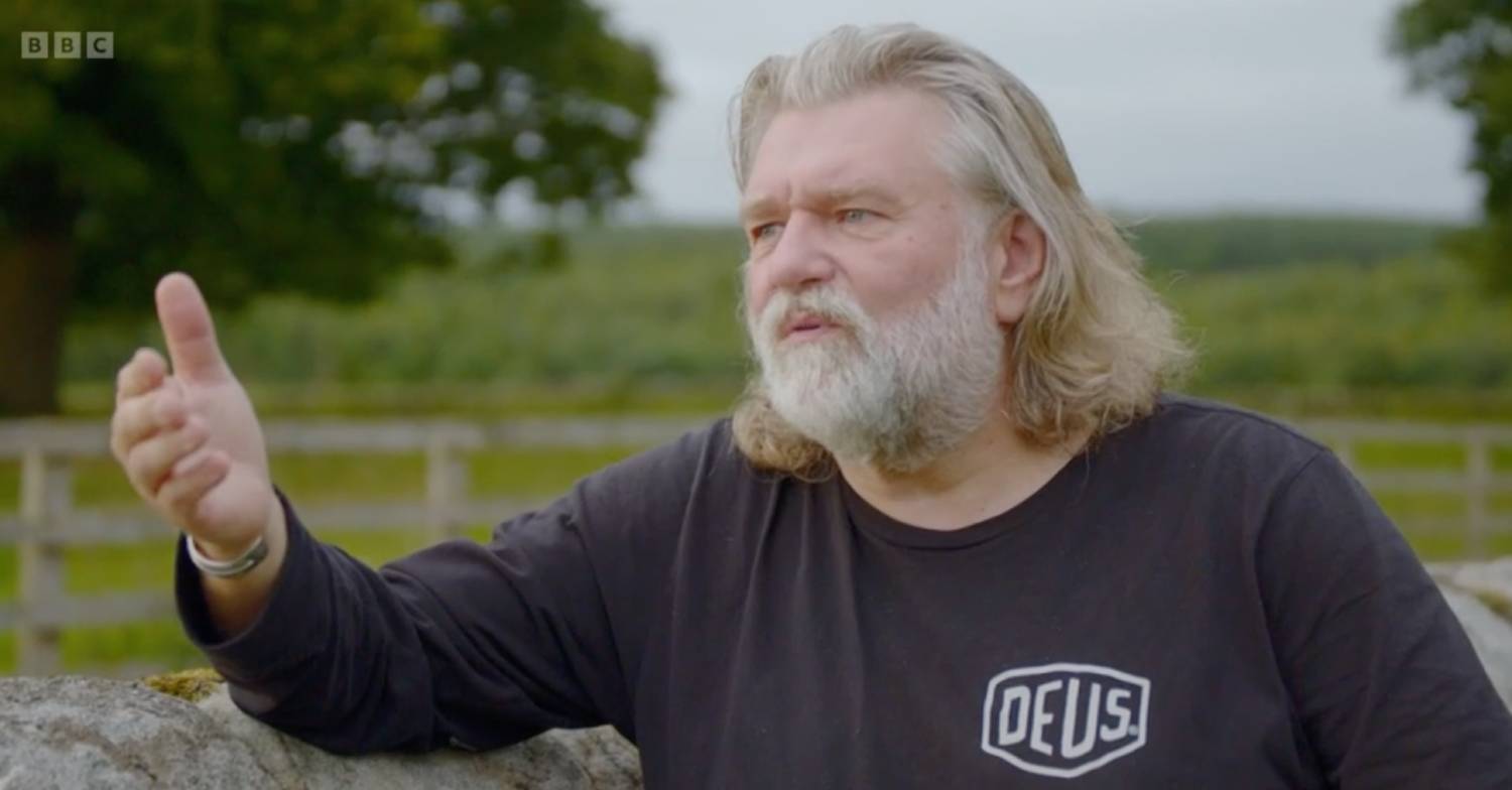 Hairy Bikers star Si King gesticulates