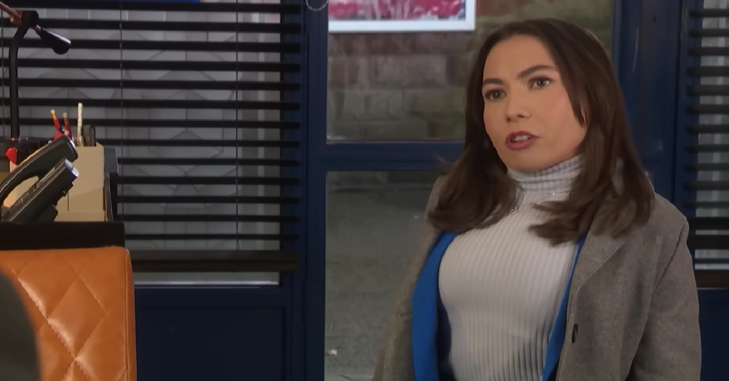 Warwick Davis' daughter Annabelle Davis on Hollyaoks