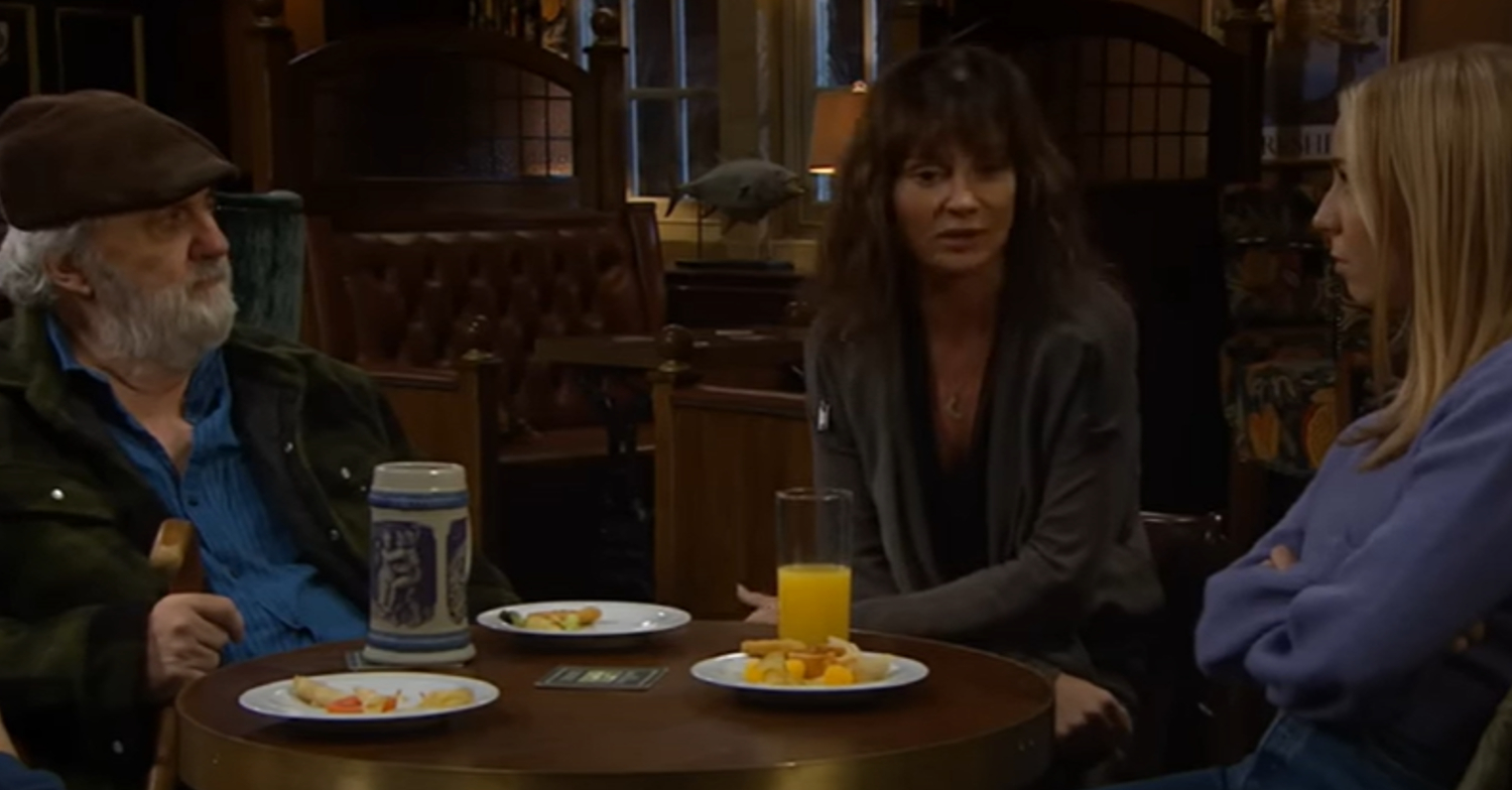 Emmerdale's Zak, Chas and Belle are sitting in The Woolpack