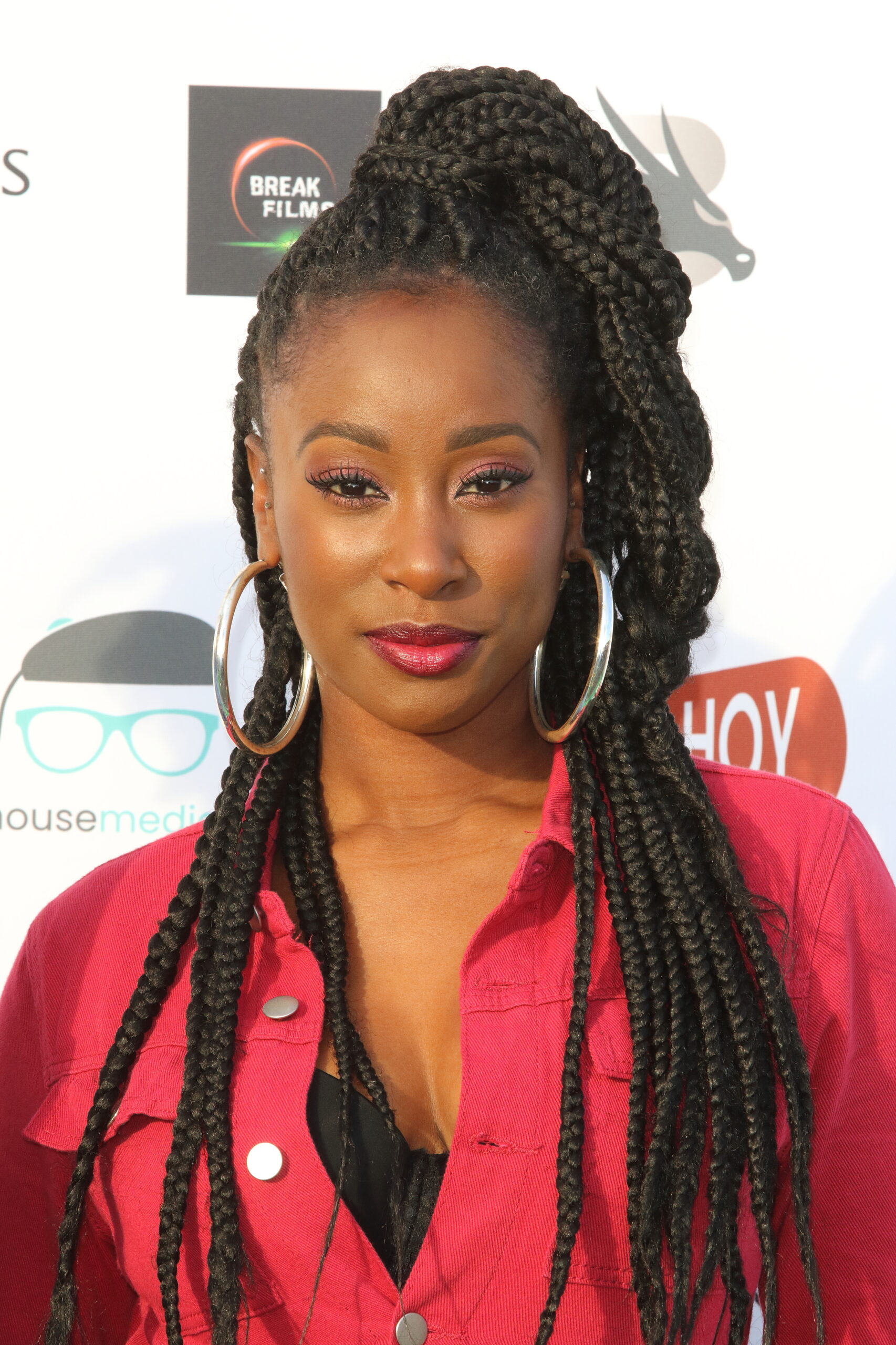 Scarlette Douglas smiling 