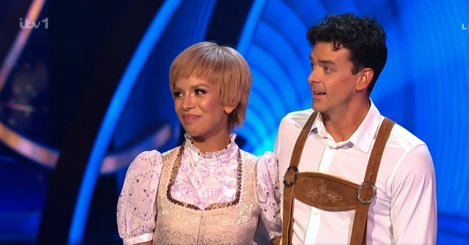 Ekin-Su as Julie Andrews and Brendyn Hatfield on dancing on ice tonight 