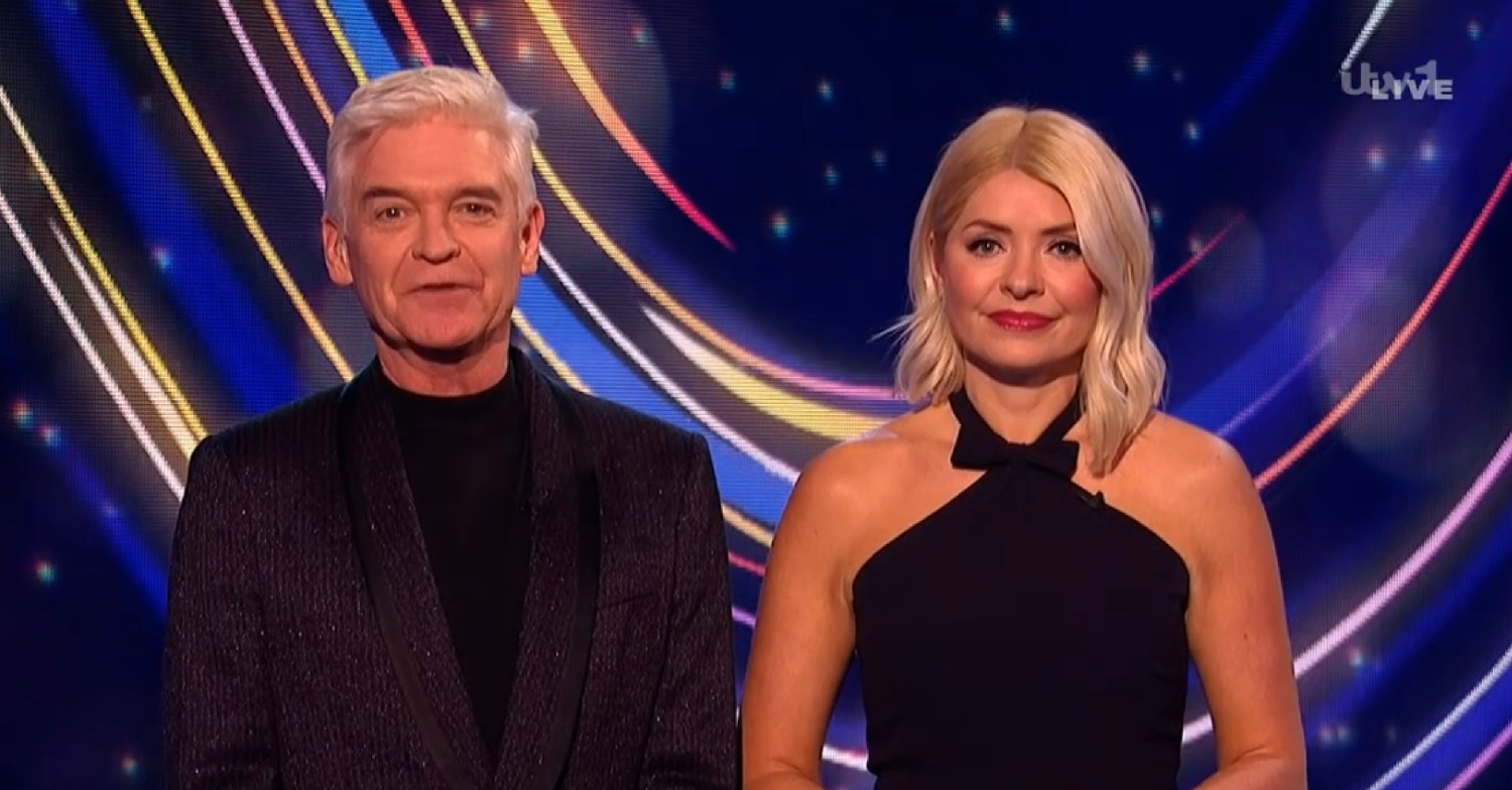 Phillip schofield and Holly Willoughby on Dancing On Ice tonight 