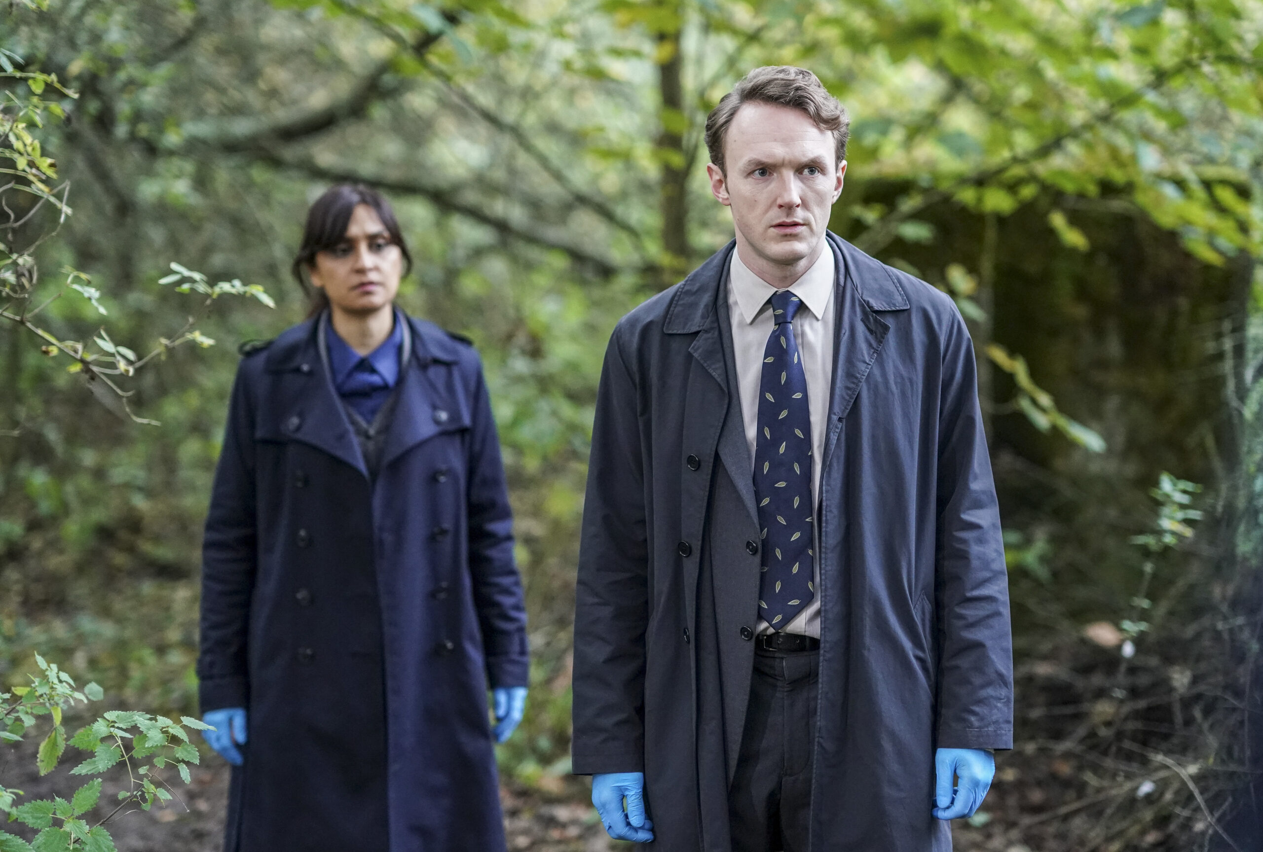 KRUPA PATTANI as DC Meena Puri and Joshua Hill in DI Andrew Walsh