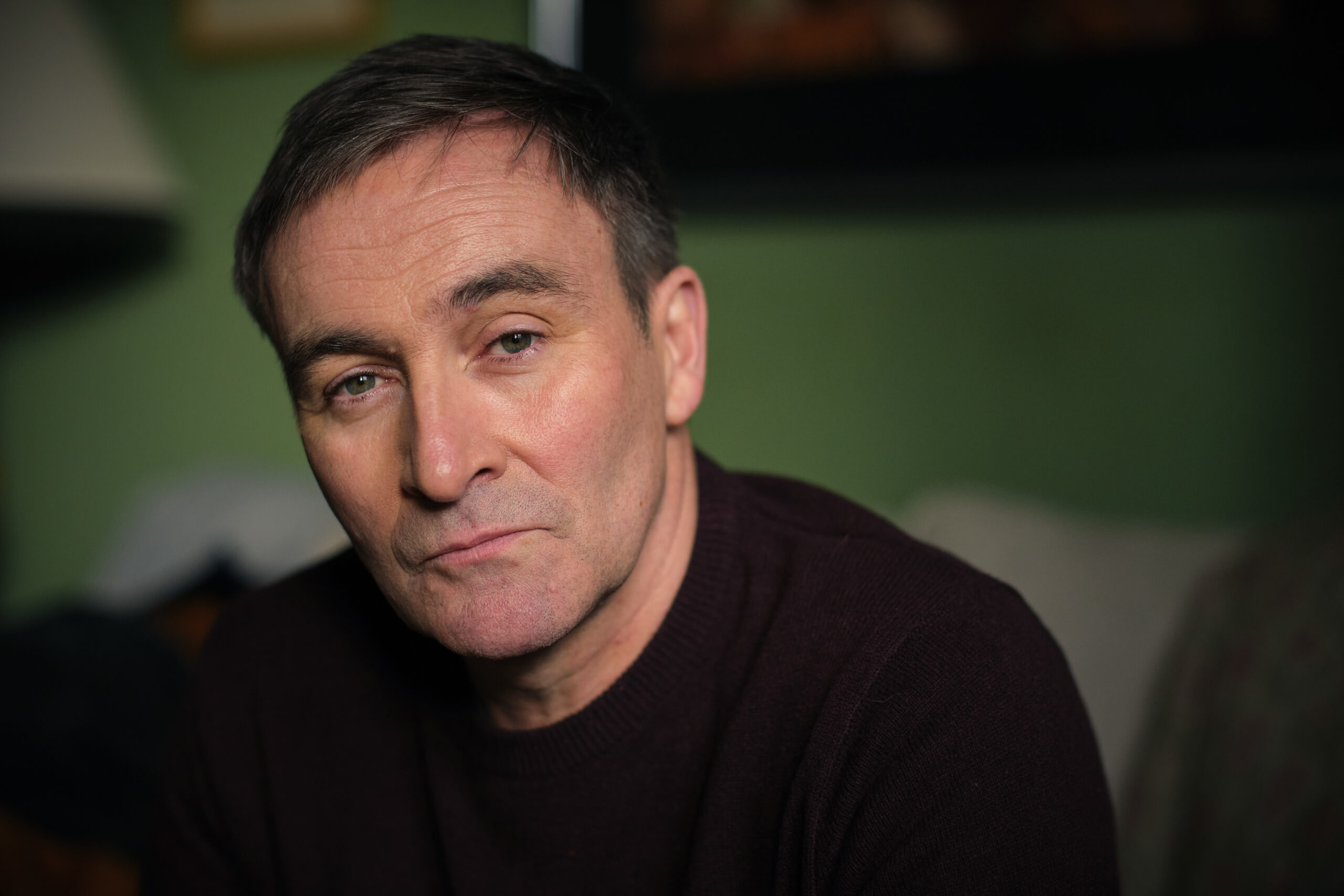 Richard smirks in Happy Valley series 3