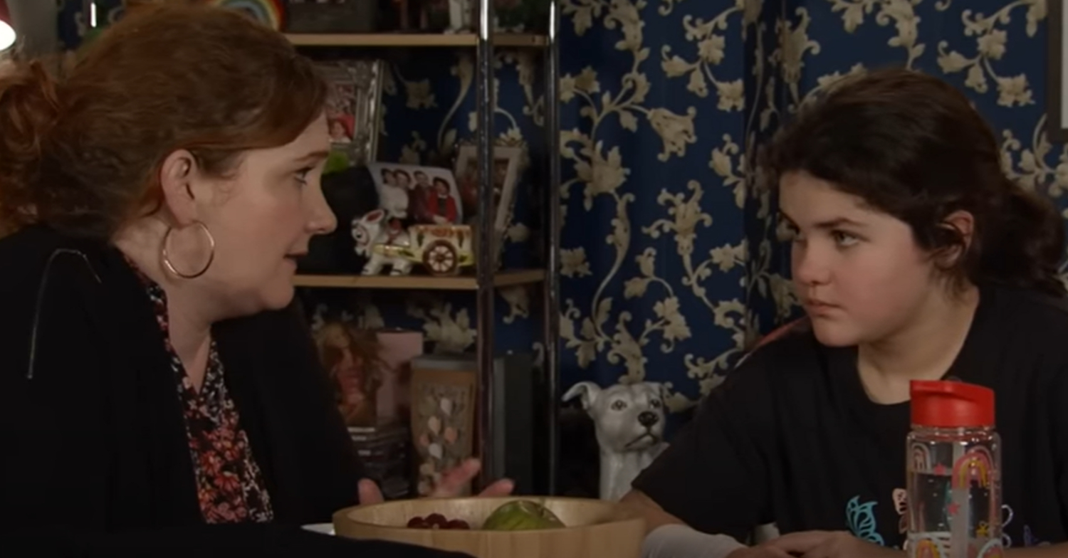 Coronation Street's Fiz and Hope are talking at the table