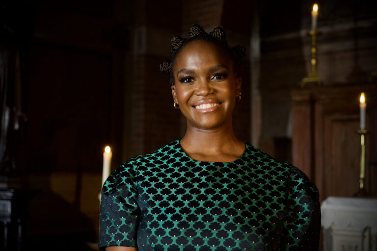 DNA Journey Oti Mabuse Lands Spot On ITV Show With Sister Motsi