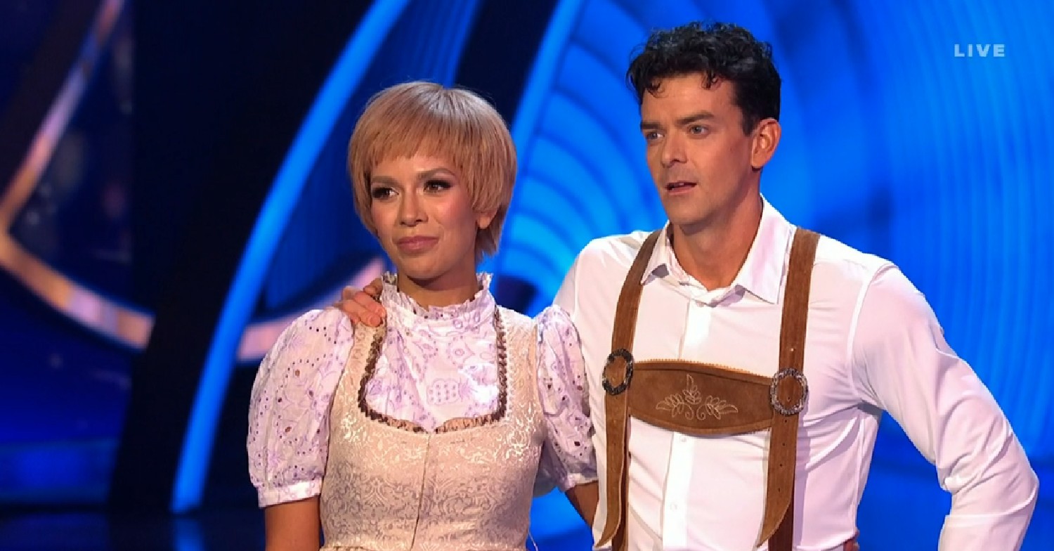 Ekin-Su wearing a wig with Brendyn on Dancing On Ice