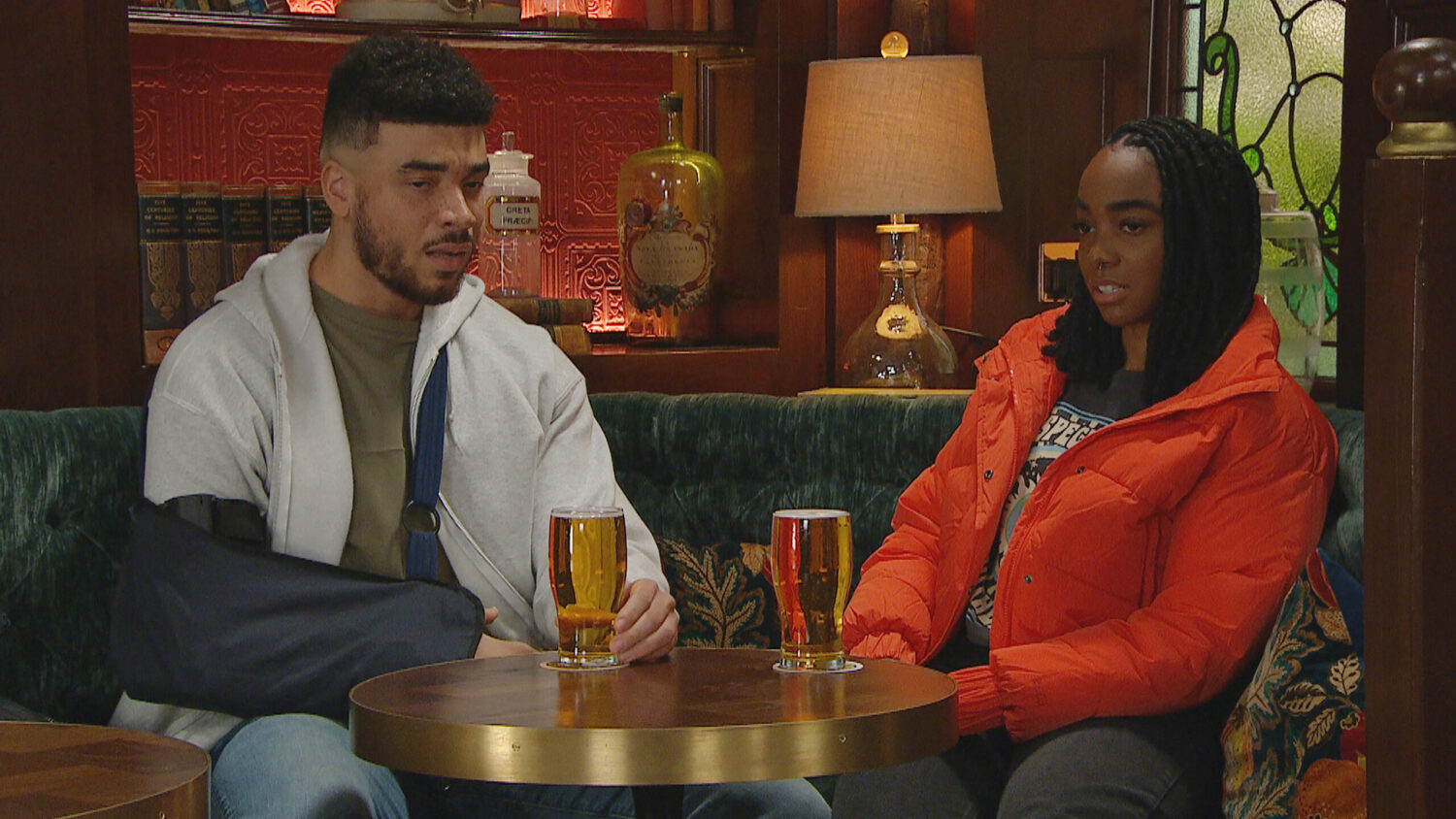 Nate Robinson looks upset after Naomi dumps him